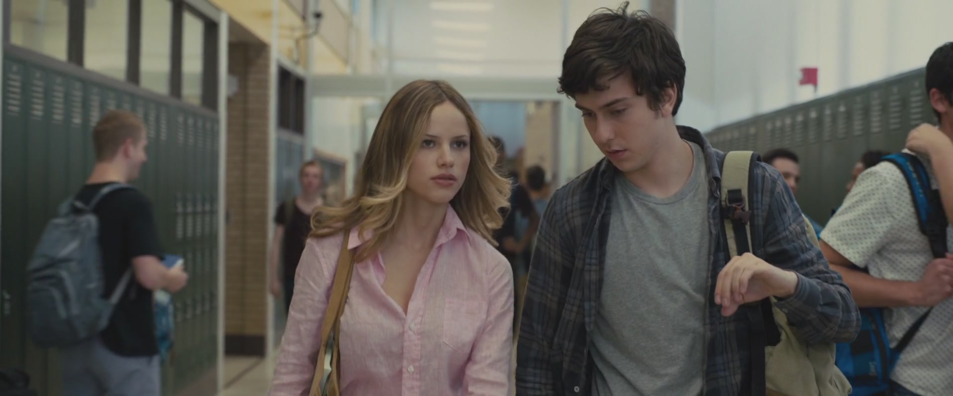 iHeartHalston_HalstonSageNet_PaperTownsScreencaptures_050.jpg