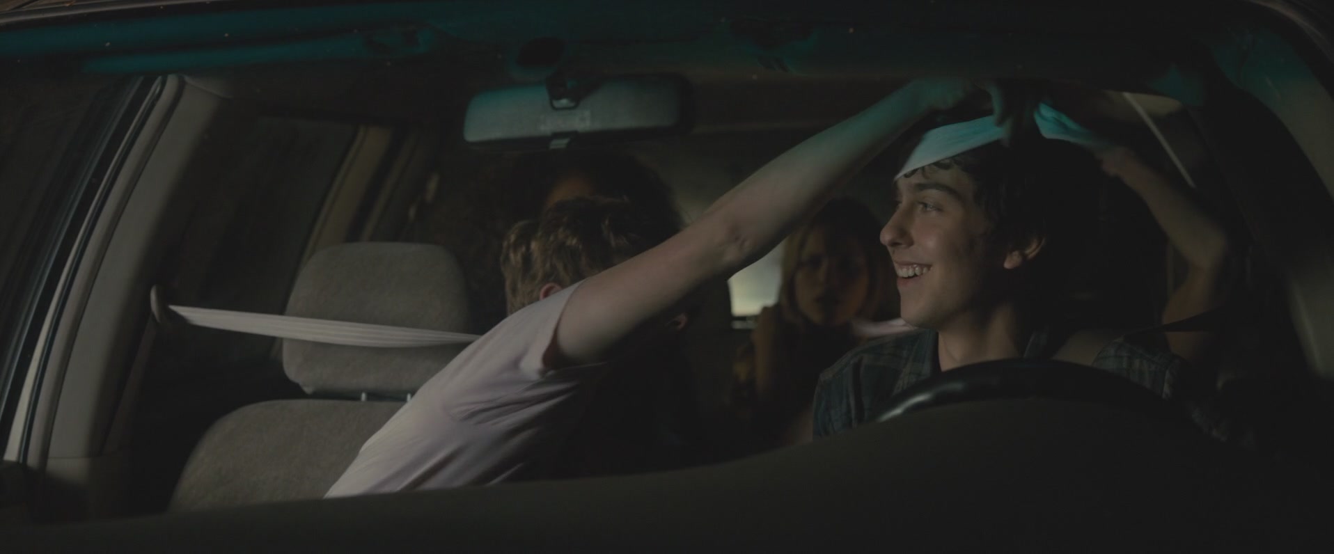 iHeartHalston_HalstonSageNet_PaperTownsScreencaptures_353.jpg