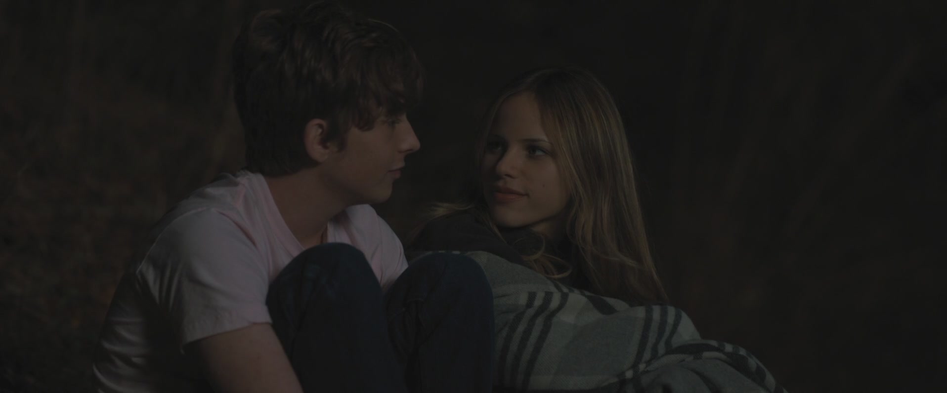 iHeartHalston_HalstonSageNet_PaperTownsScreencaptures_416.jpg