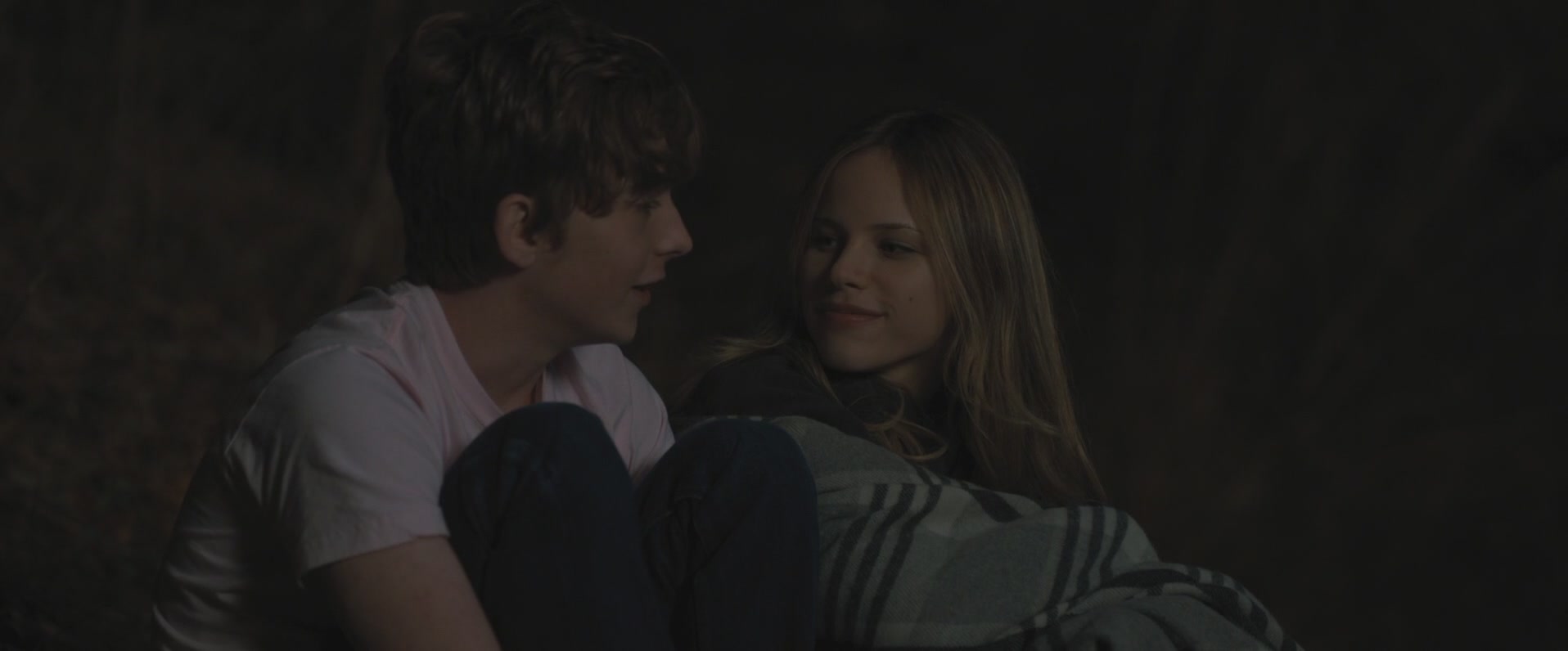 iHeartHalston_HalstonSageNet_PaperTownsScreencaptures_417.jpg