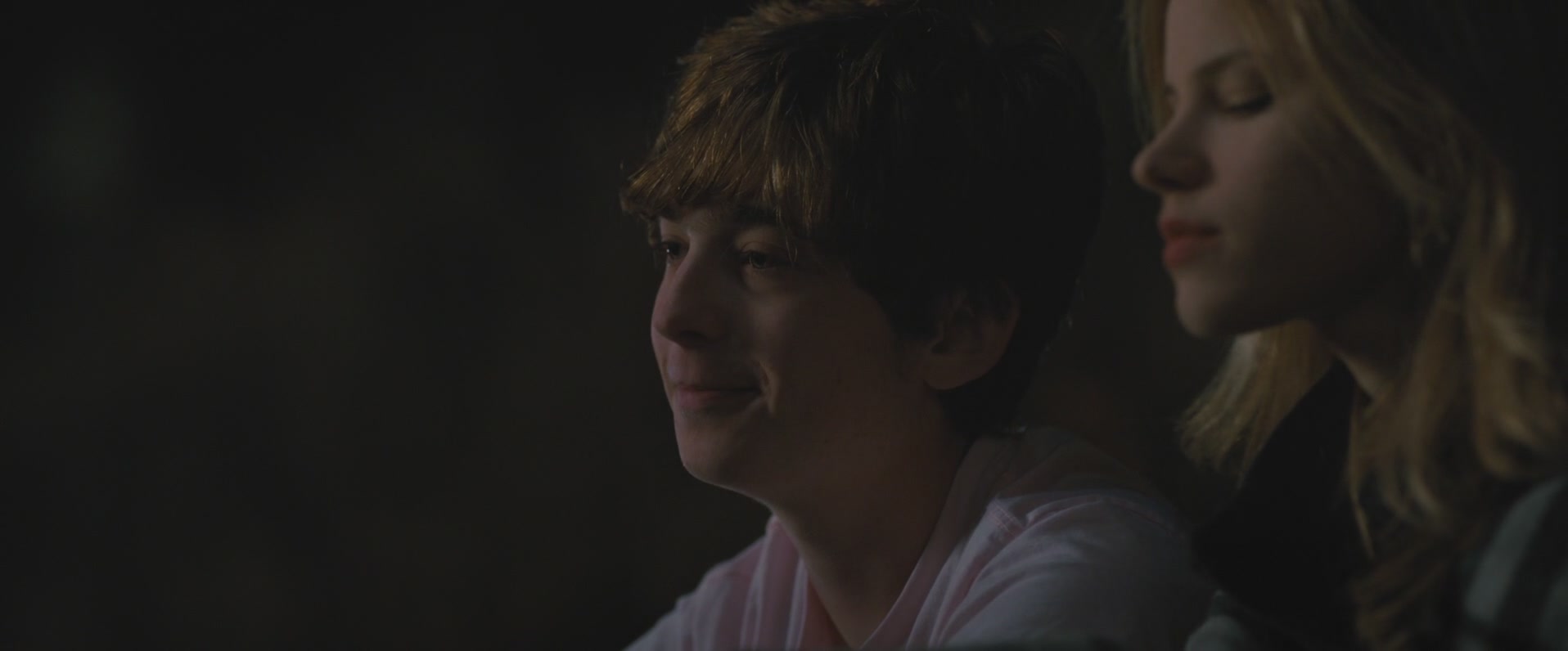 iHeartHalston_HalstonSageNet_PaperTownsScreencaptures_425.jpg