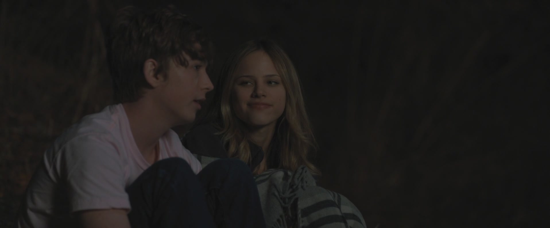 iHeartHalston_HalstonSageNet_PaperTownsScreencaptures_450.jpg