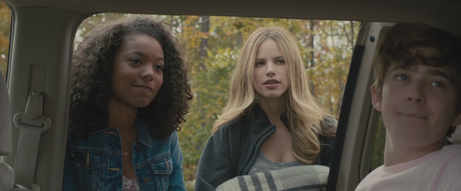 iHeartHalston_HalstonSageNet_PaperTownsScreencaptures_496.jpg