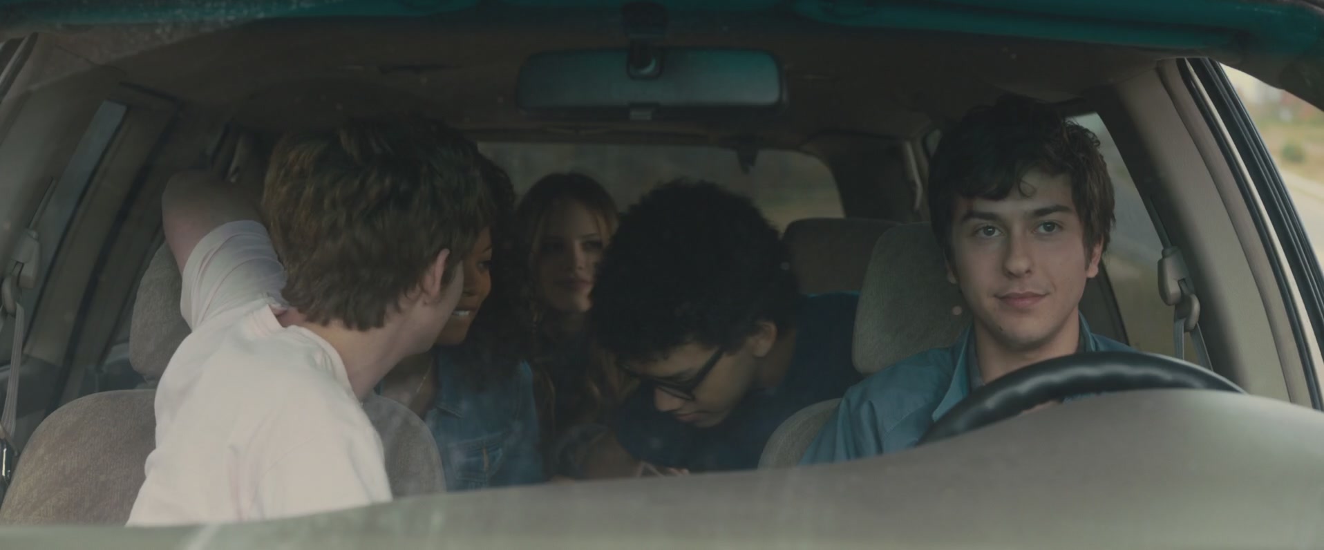 iHeartHalston_HalstonSageNet_PaperTownsScreencaptures_509.jpg