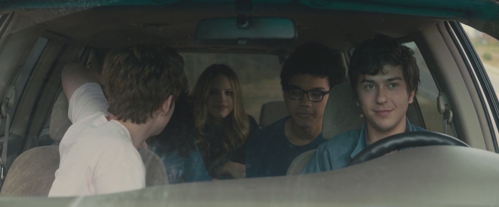 iHeartHalston_HalstonSageNet_PaperTownsScreencaptures_511.jpg