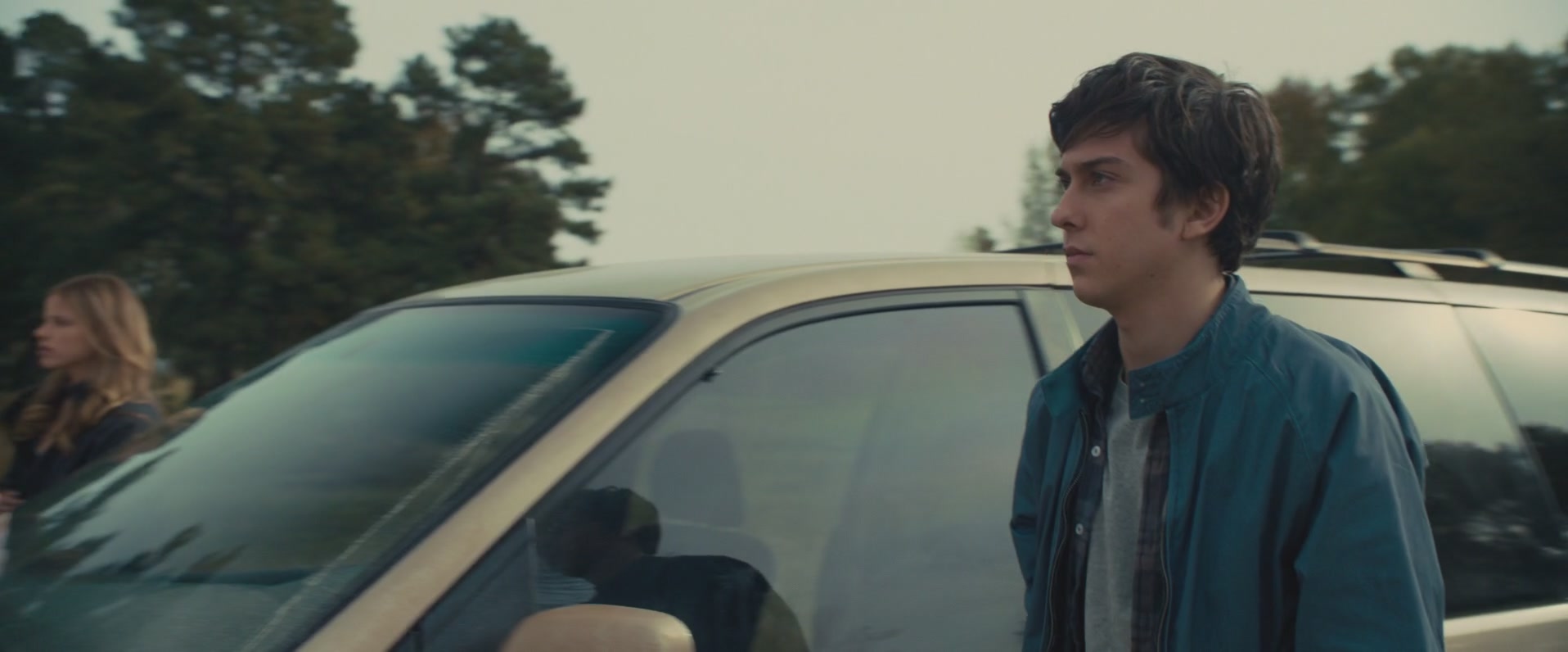 iHeartHalston_HalstonSageNet_PaperTownsScreencaptures_520.jpg