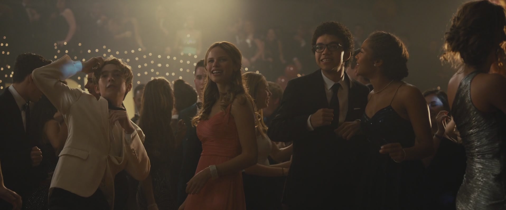 iHeartHalston_HalstonSageNet_PaperTownsScreencaptures_627.jpg