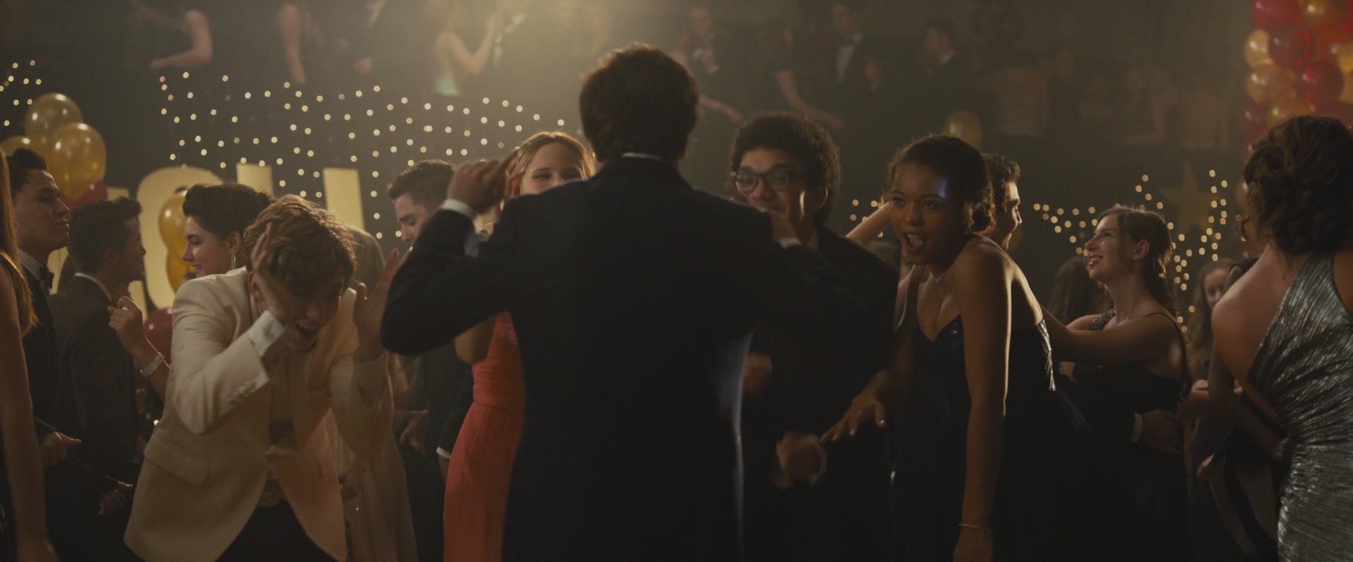 iHeartHalston_HalstonSageNet_PaperTownsScreencaptures_634.jpg