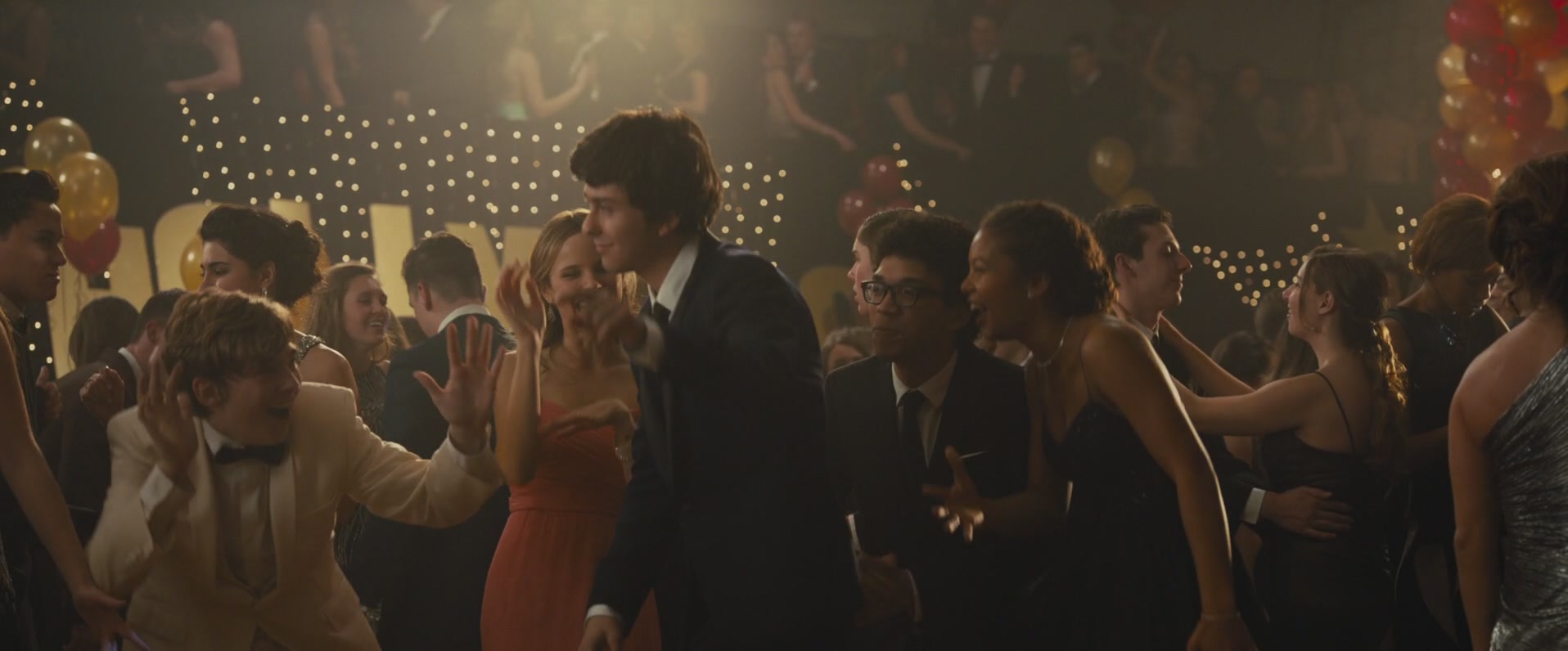 iHeartHalston_HalstonSageNet_PaperTownsScreencaptures_637.jpg