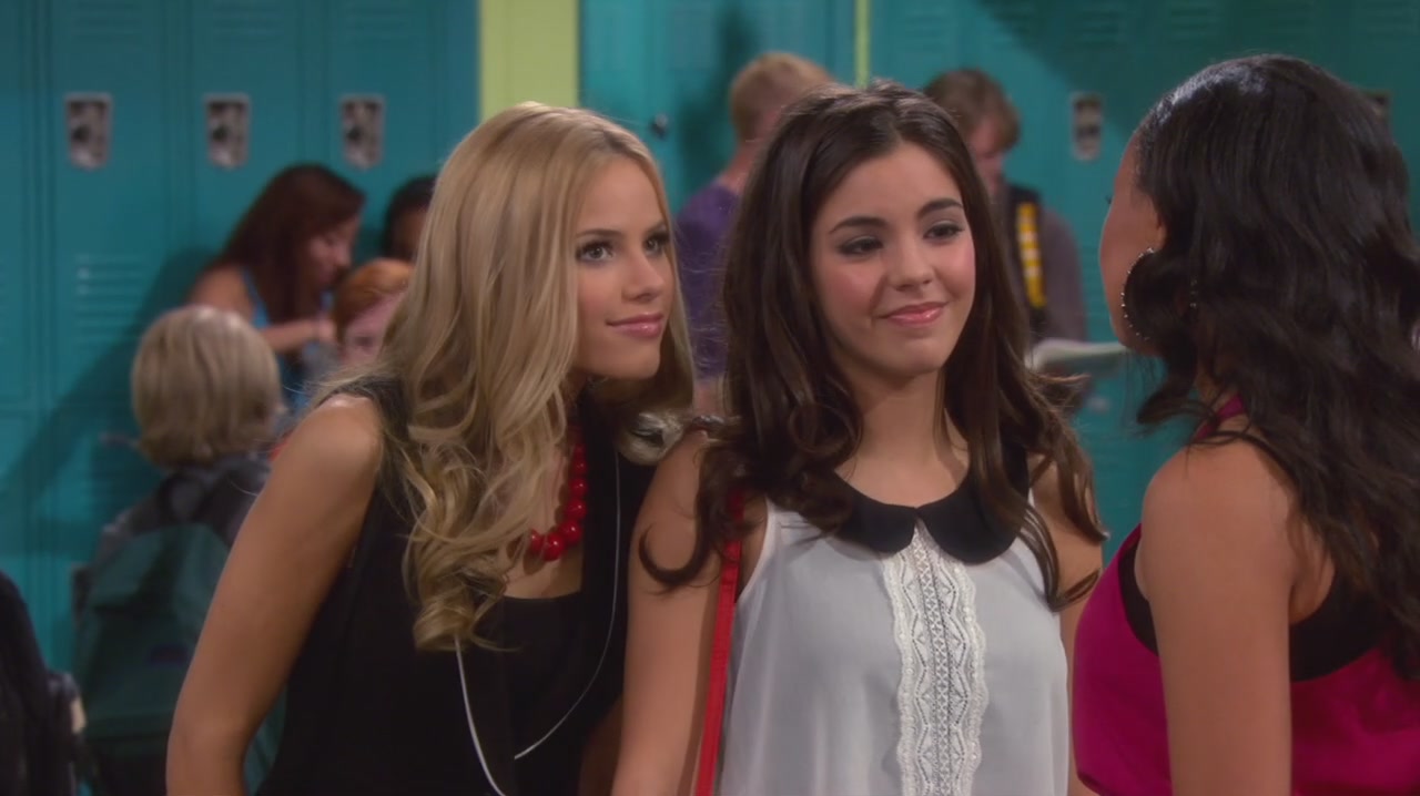 iHeartHalston_HalstonSageNet_HTR1x08_023.jpg