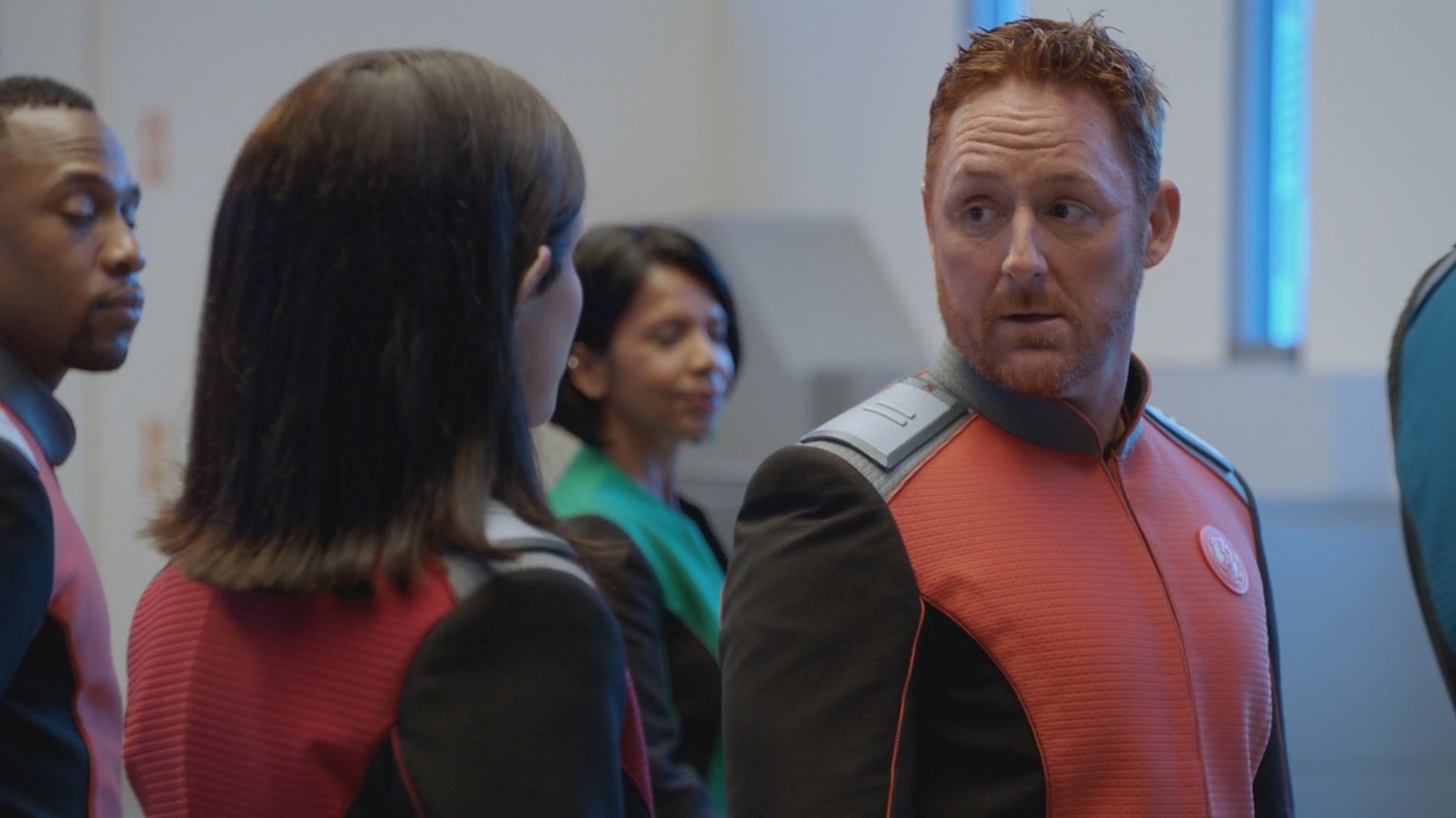 iHeartHalston_HalstonSageNet_TheOrville1x01Screencaps_018.jpg