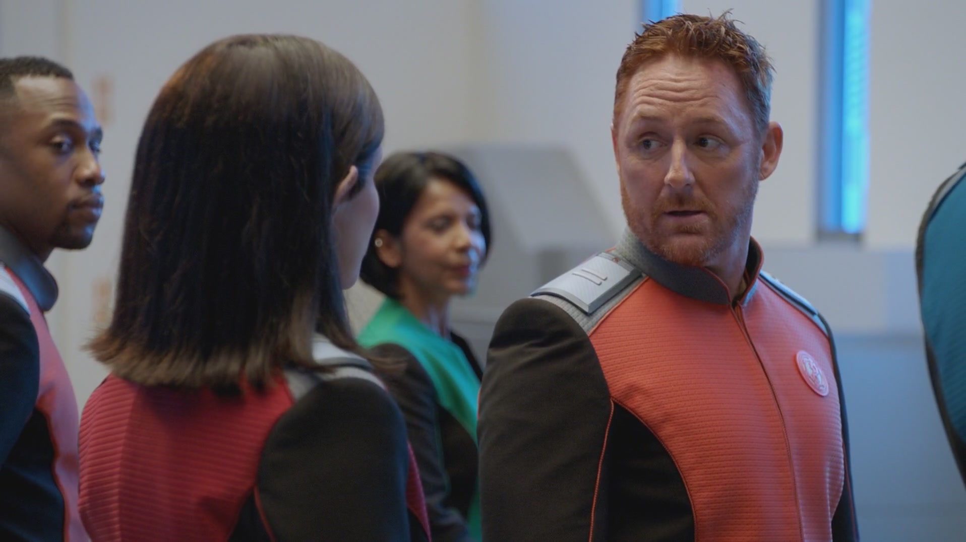 iHeartHalston_HalstonSageNet_TheOrville1x01Screencaps_019.jpg