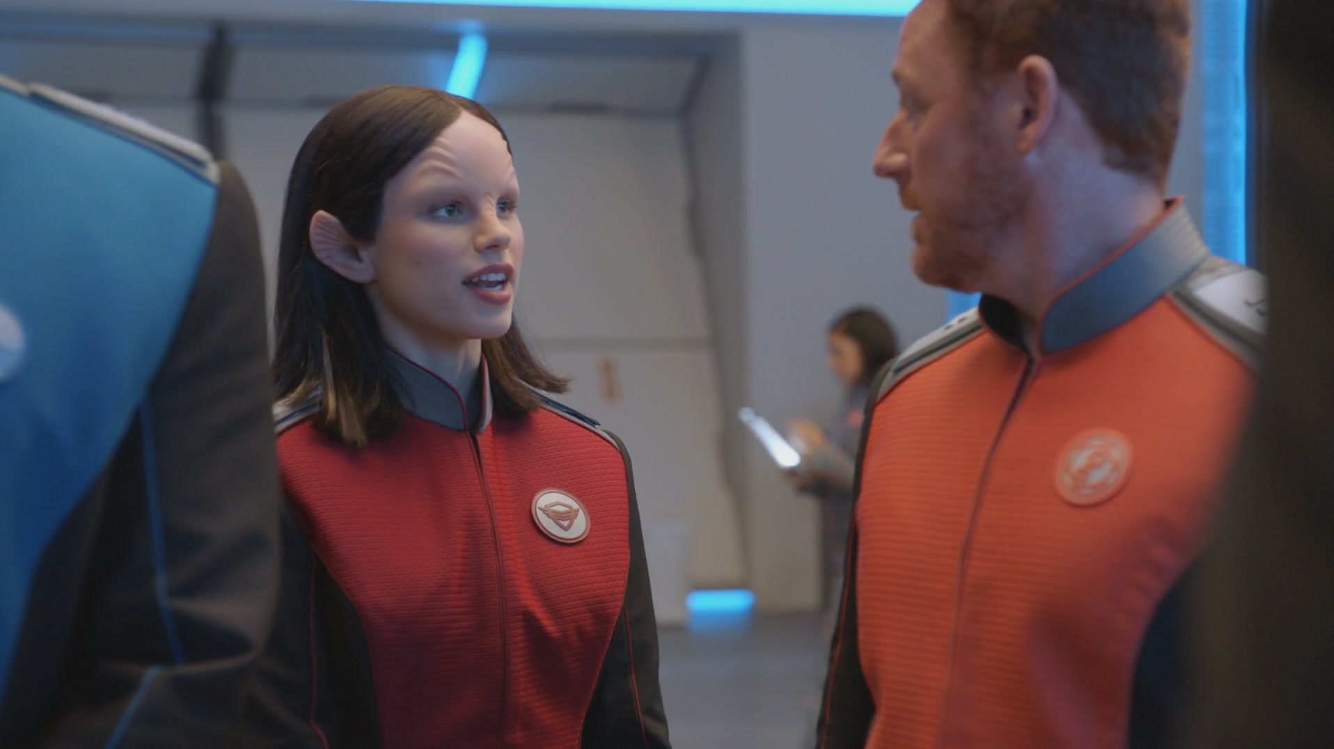 iHeartHalston_HalstonSageNet_TheOrville1x01Screencaps_021.jpg