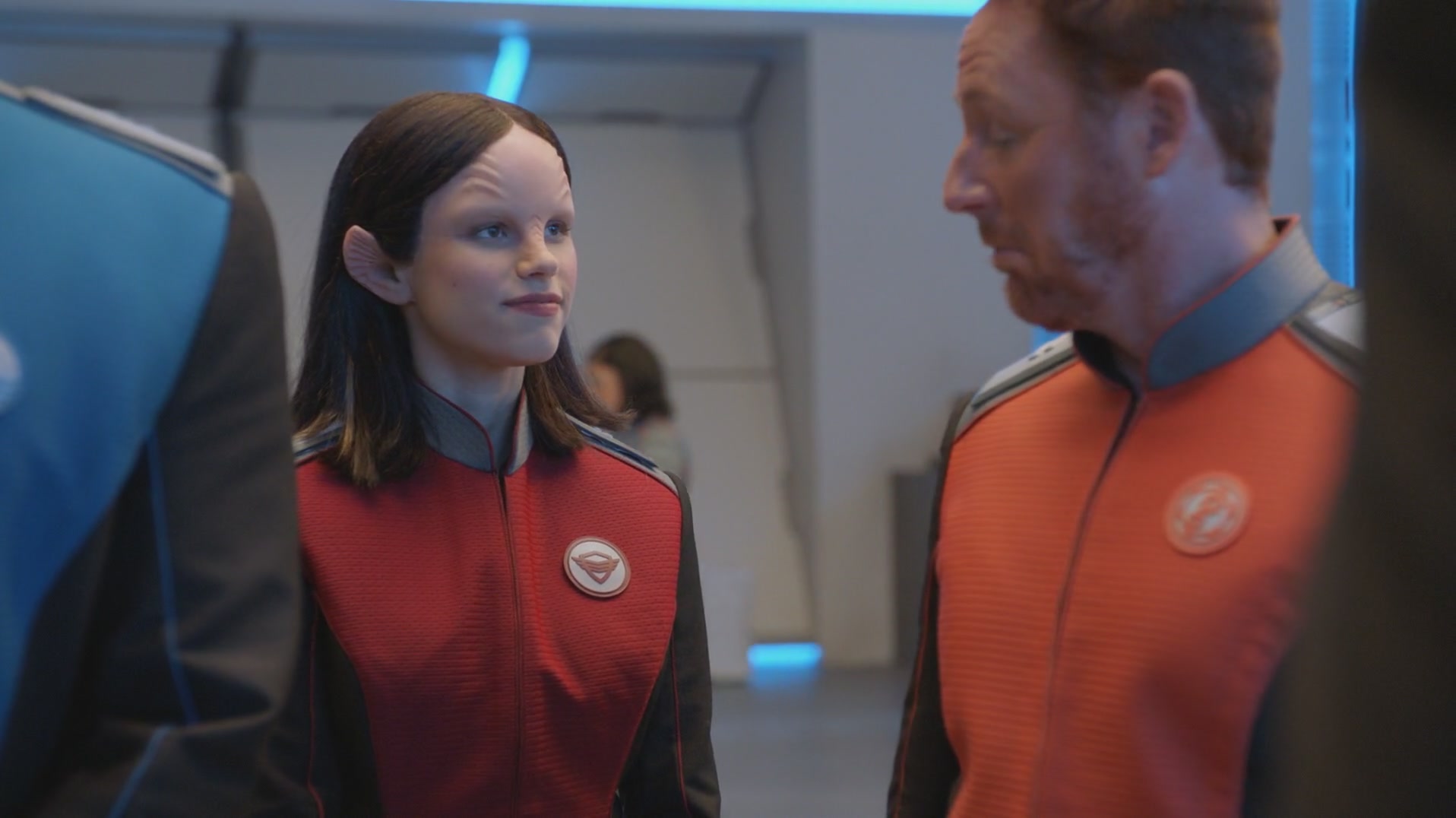 iHeartHalston_HalstonSageNet_TheOrville1x01Screencaps_022.jpg