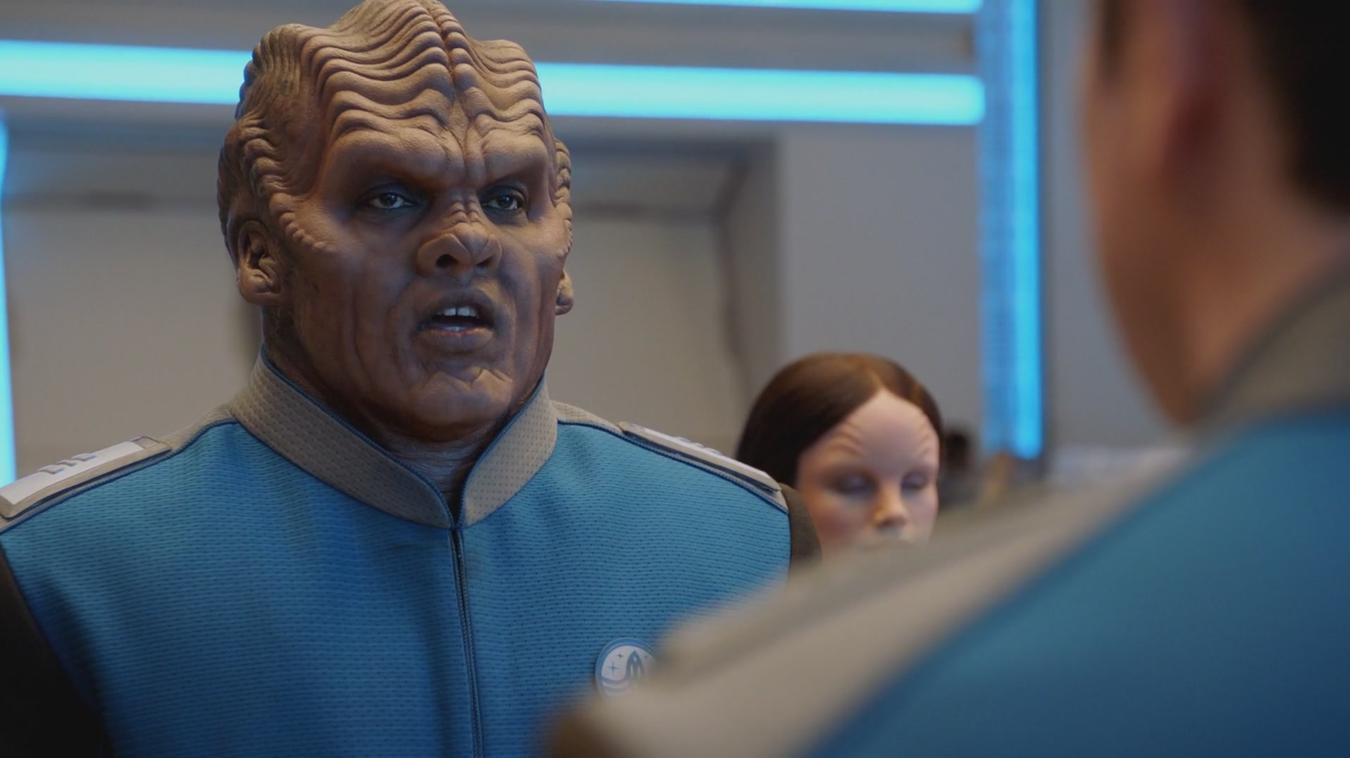 iHeartHalston_HalstonSageNet_TheOrville1x01Screencaps_041.jpg