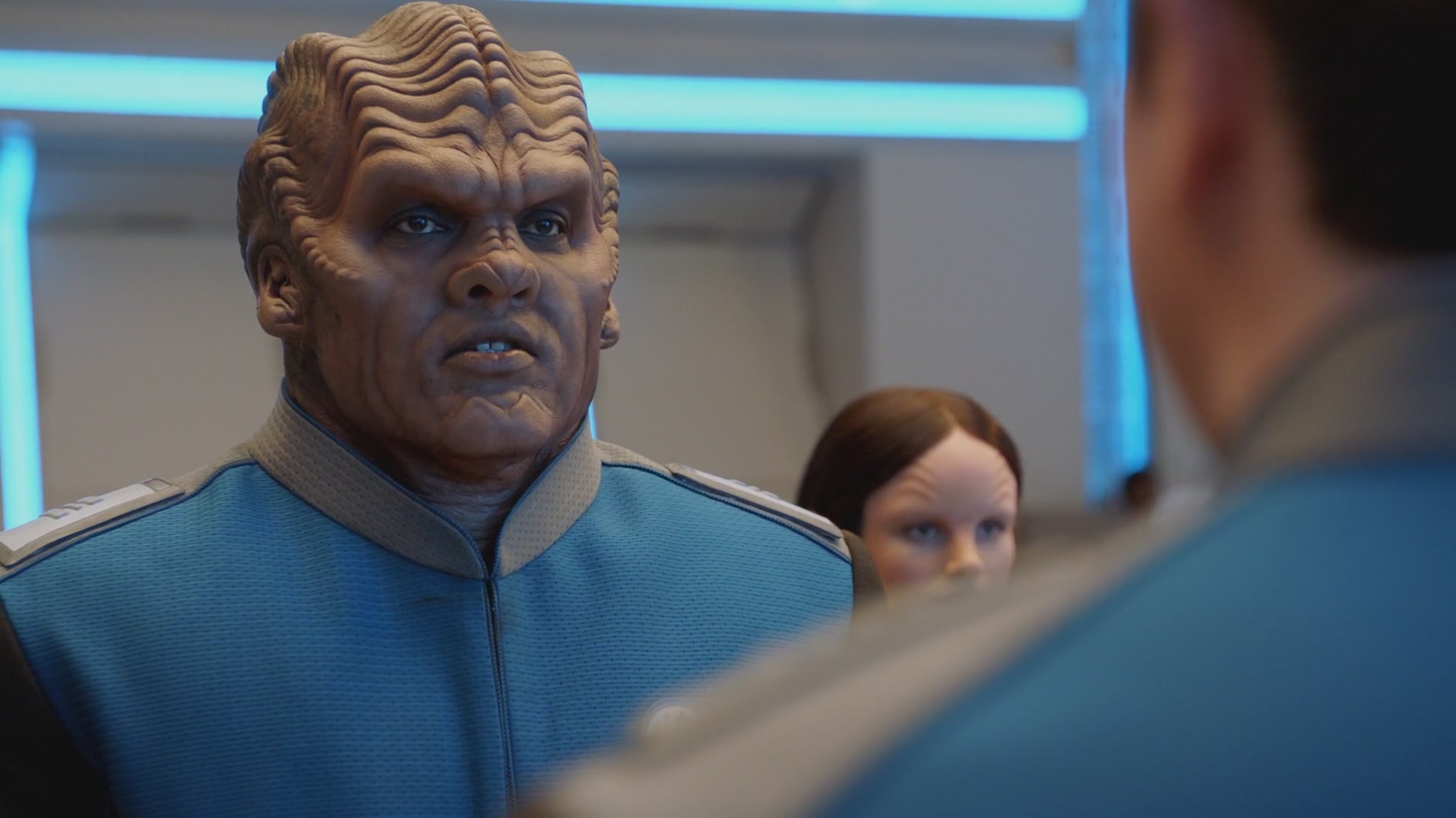 iHeartHalston_HalstonSageNet_TheOrville1x01Screencaps_044.jpg