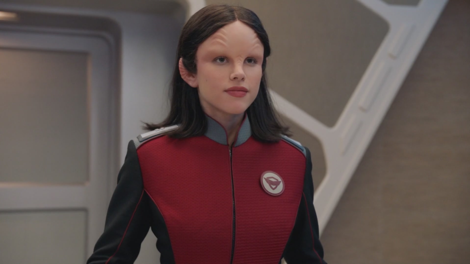 iHeartHalston_HalstonSageNet_TheOrville1x01Screencaps_068.jpg