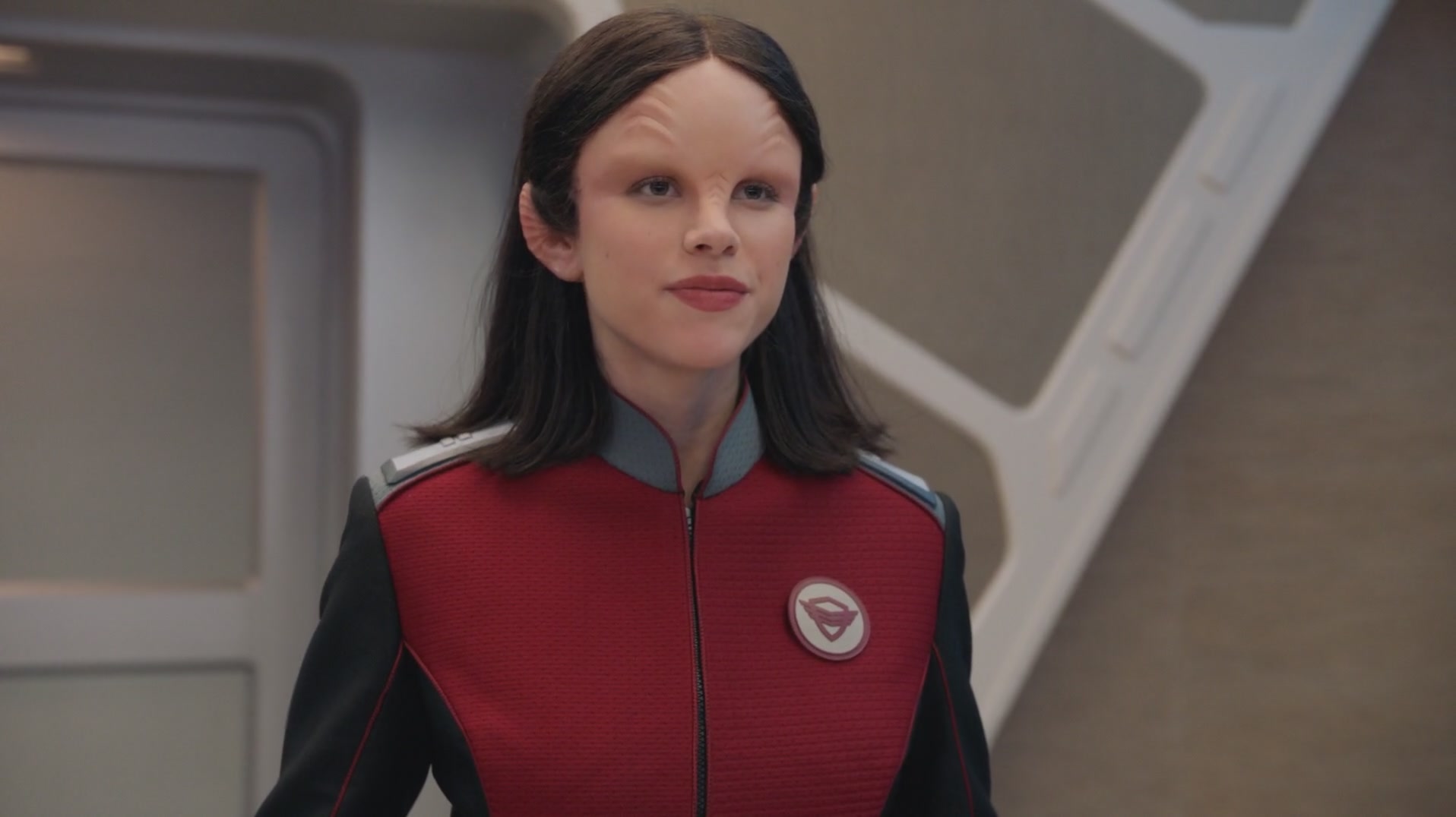 iHeartHalston_HalstonSageNet_TheOrville1x01Screencaps_069.jpg