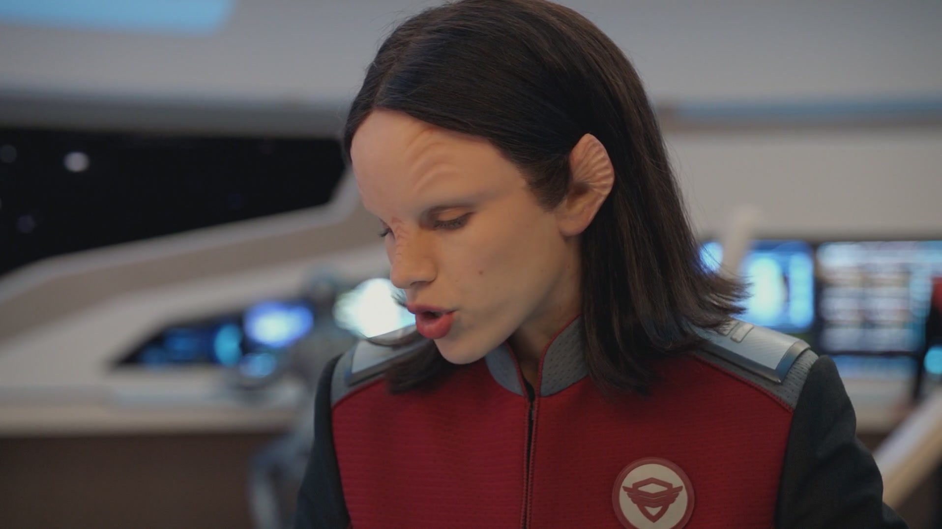 iHeartHalston_HalstonSageNet_TheOrville1x01Screencaps_080.jpg