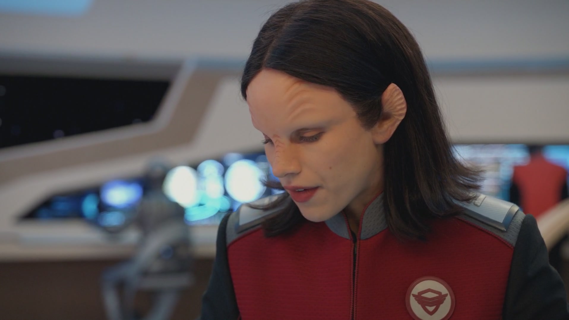 iHeartHalston_HalstonSageNet_TheOrville1x01Screencaps_082.jpg