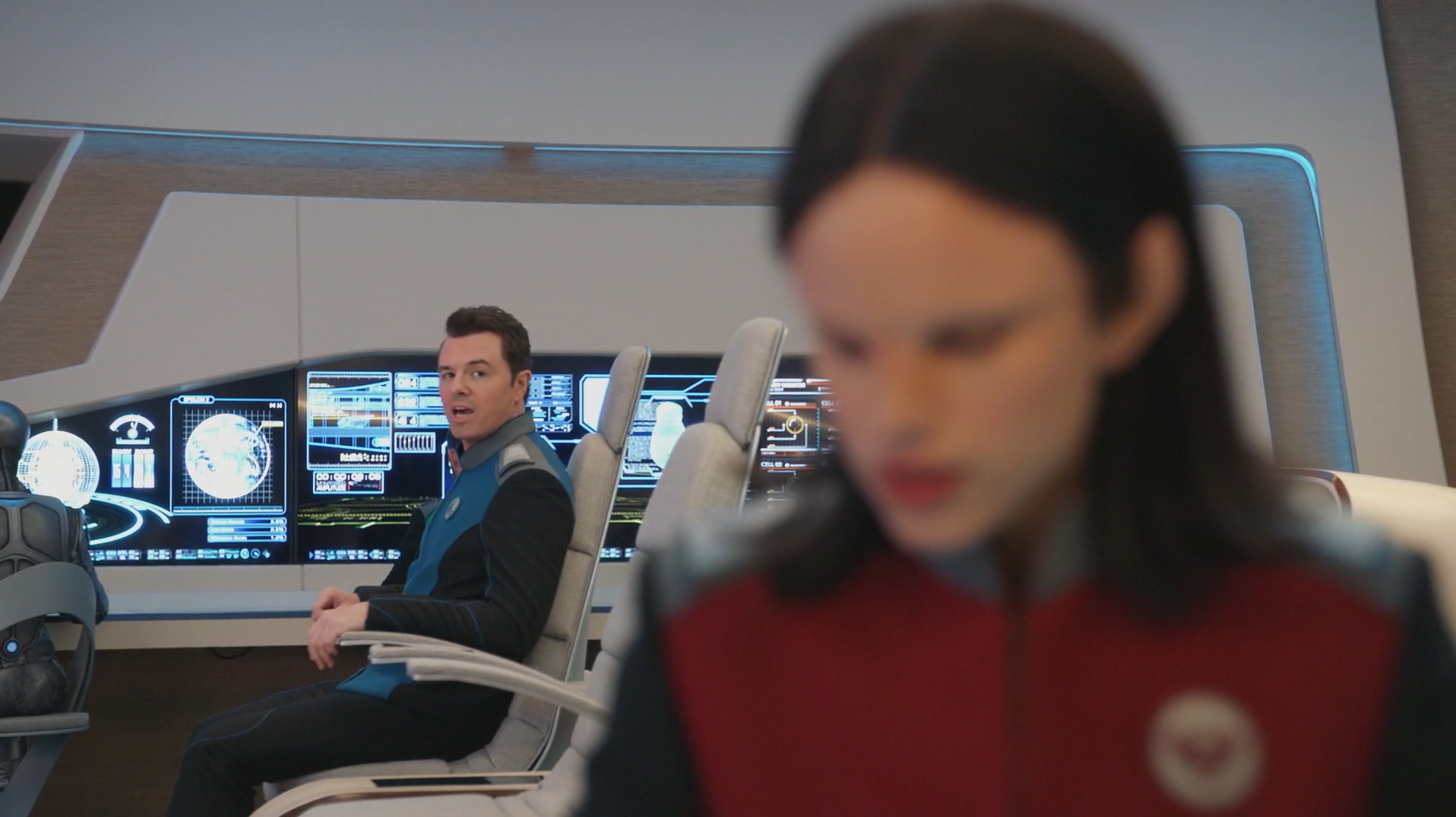 iHeartHalston_HalstonSageNet_TheOrville1x01Screencaps_088.jpg