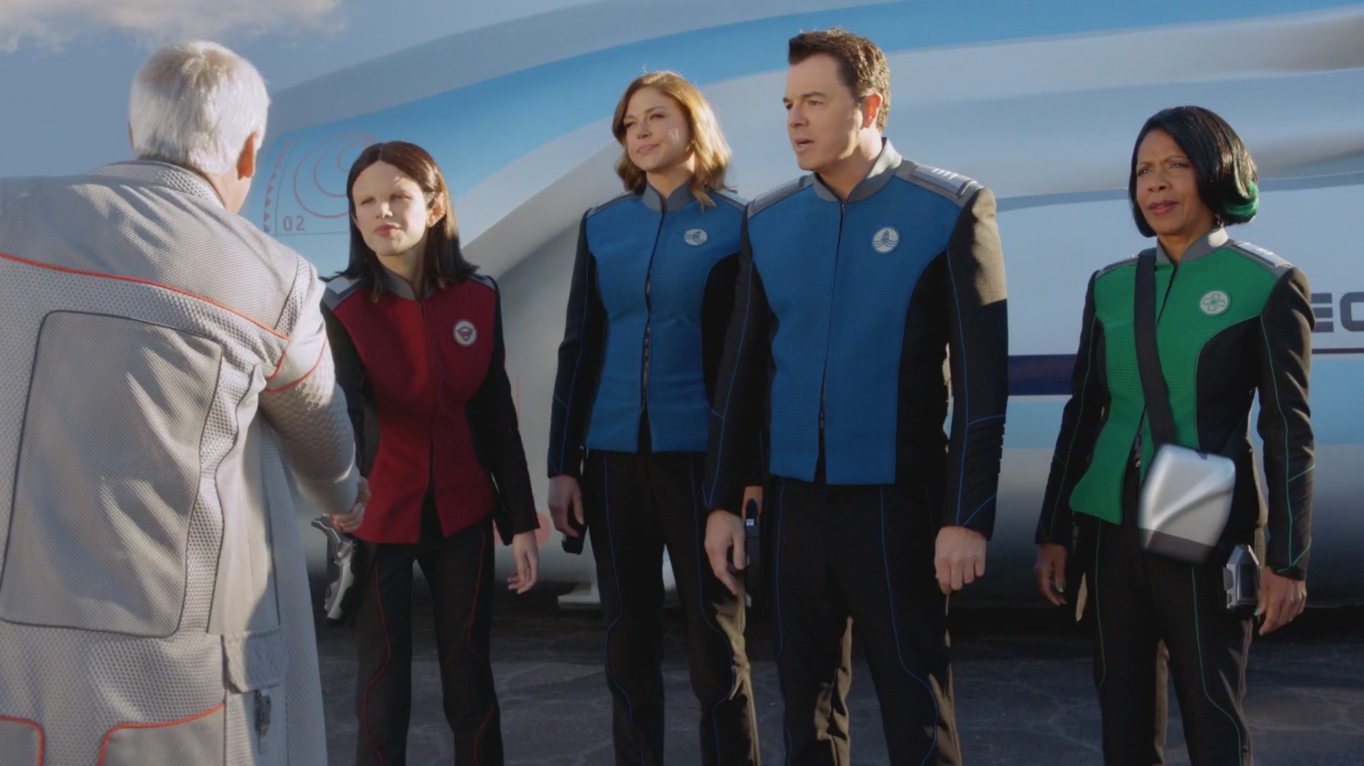 iHeartHalston_HalstonSageNet_TheOrville1x01Screencaps_112.jpg