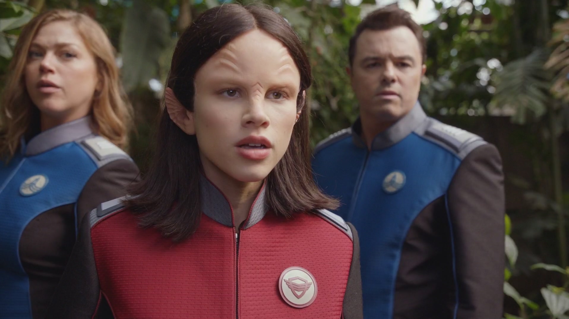 iHeartHalston_HalstonSageNet_TheOrville1x01Screencaps_129.jpg