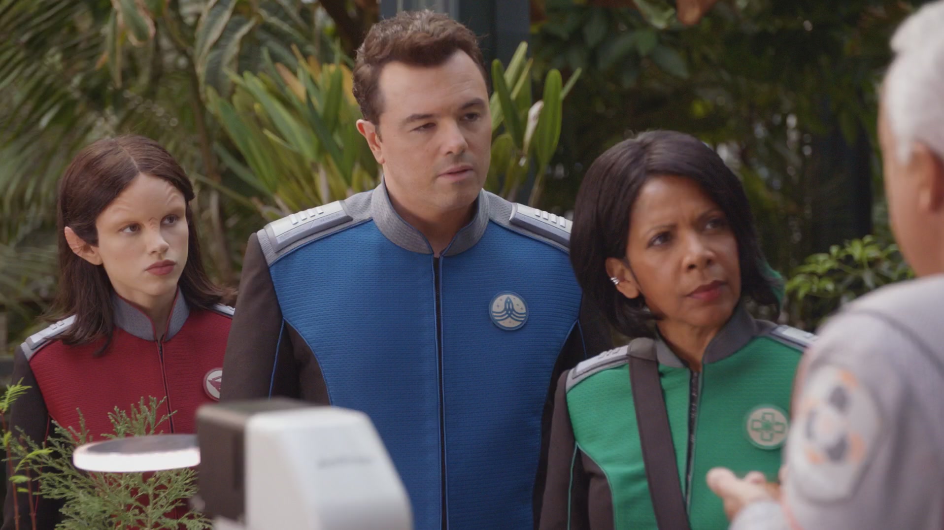 iHeartHalston_HalstonSageNet_TheOrville1x01Screencaps_142.jpg