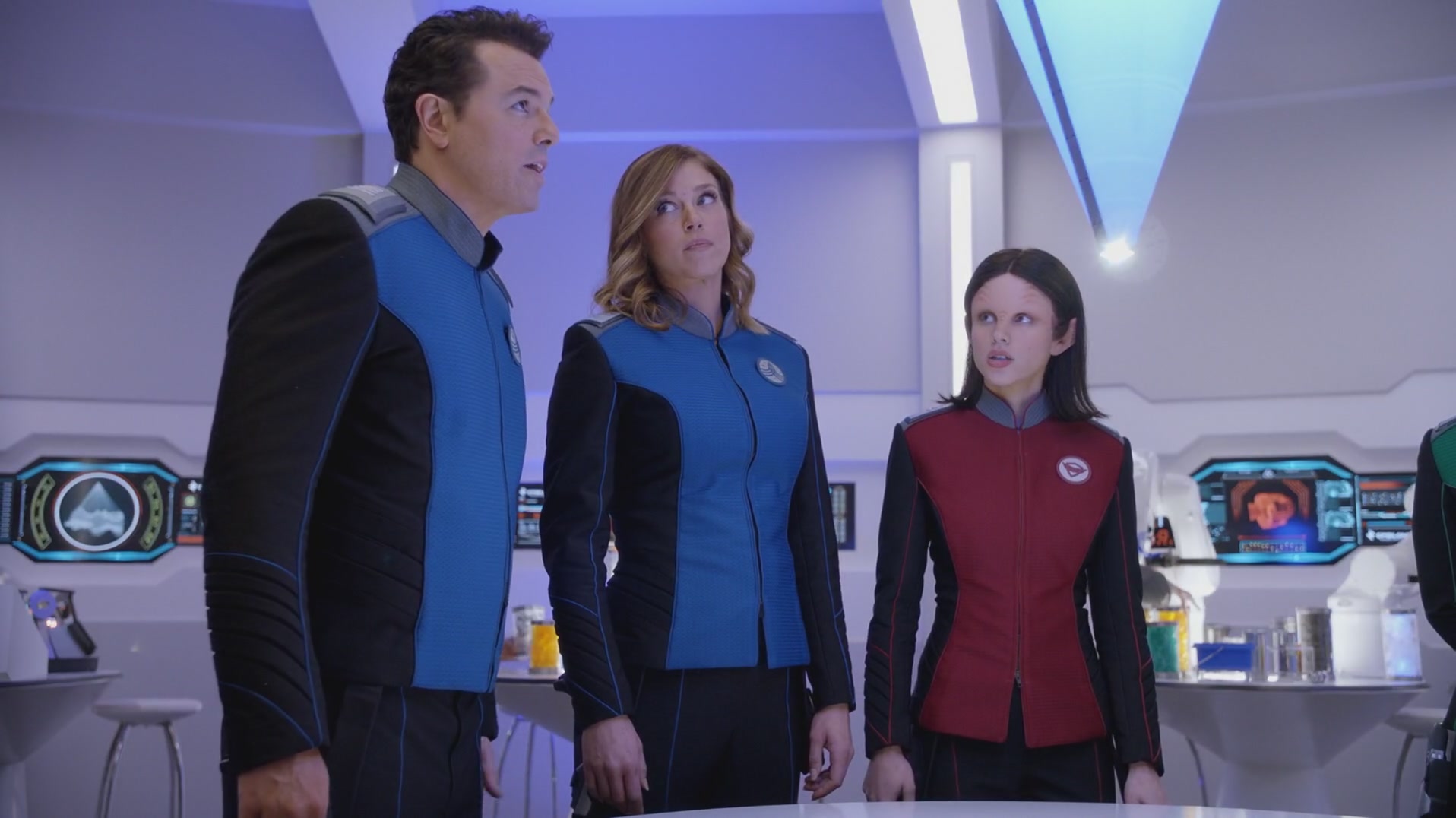 iHeartHalston_HalstonSageNet_TheOrville1x01Screencaps_188.jpg