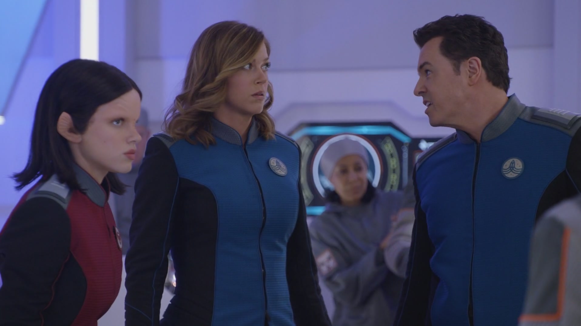 iHeartHalston_HalstonSageNet_TheOrville1x01Screencaps_200.jpg