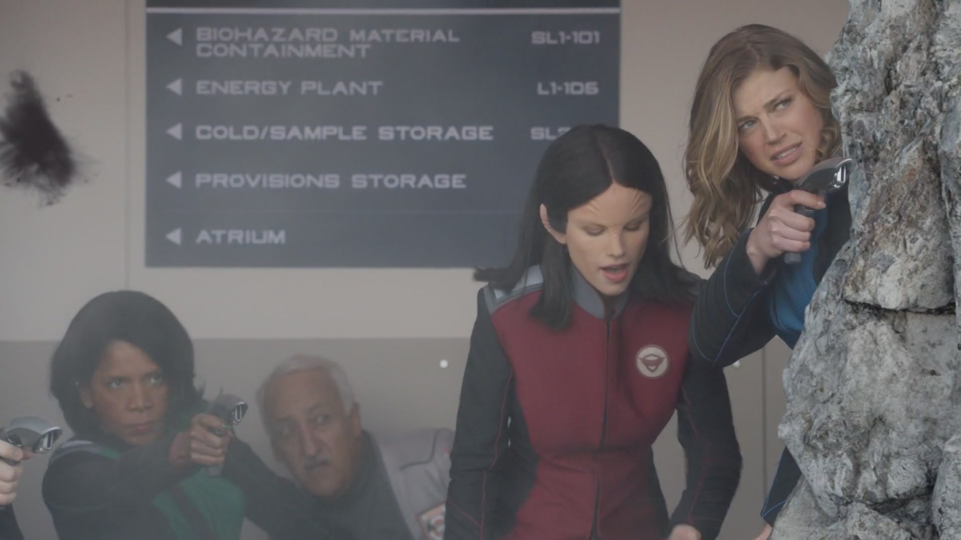 iHeartHalston_HalstonSageNet_TheOrville1x01Screencaps_242.jpg