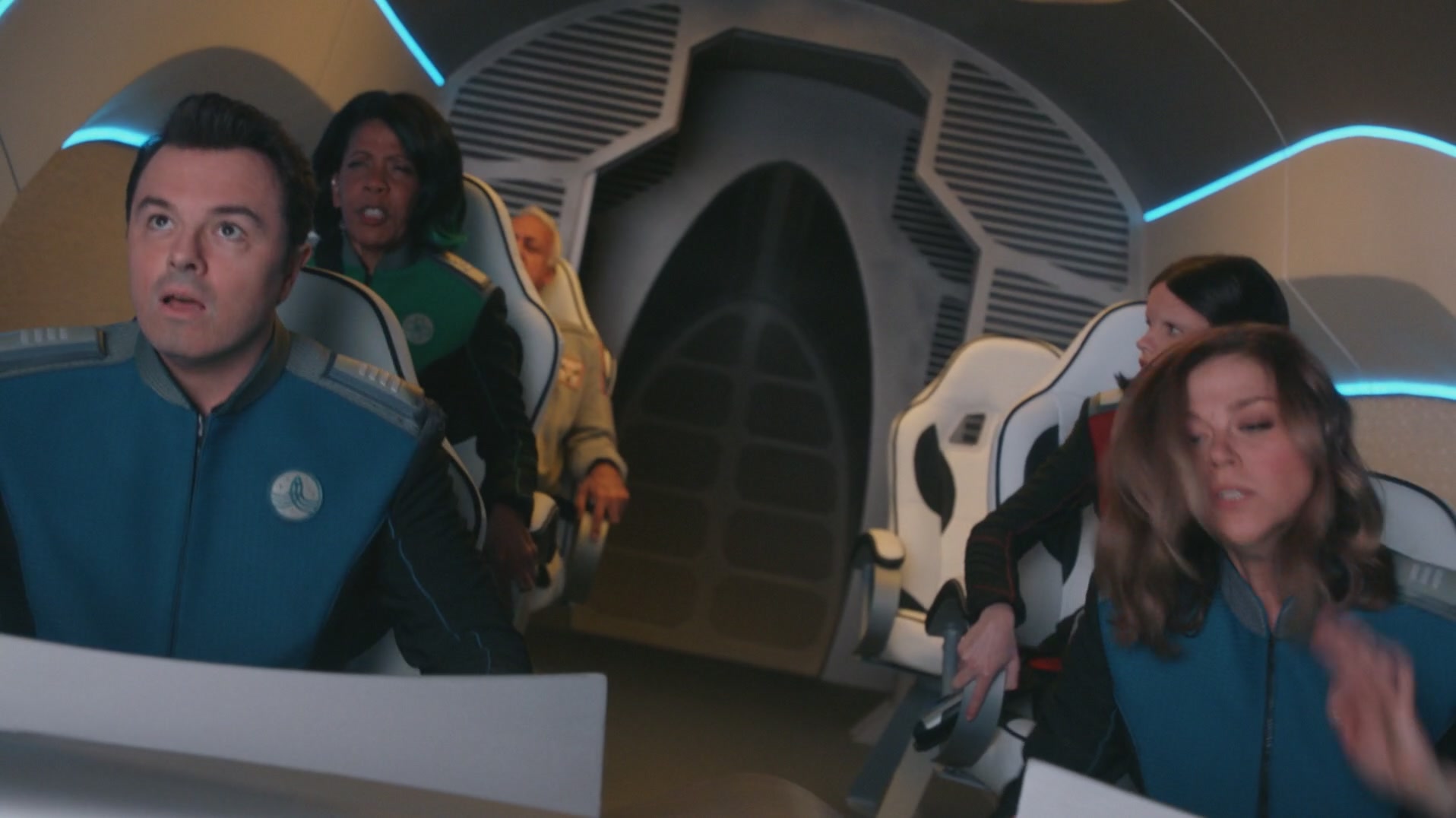 iHeartHalston_HalstonSageNet_TheOrville1x01Screencaps_277.jpg