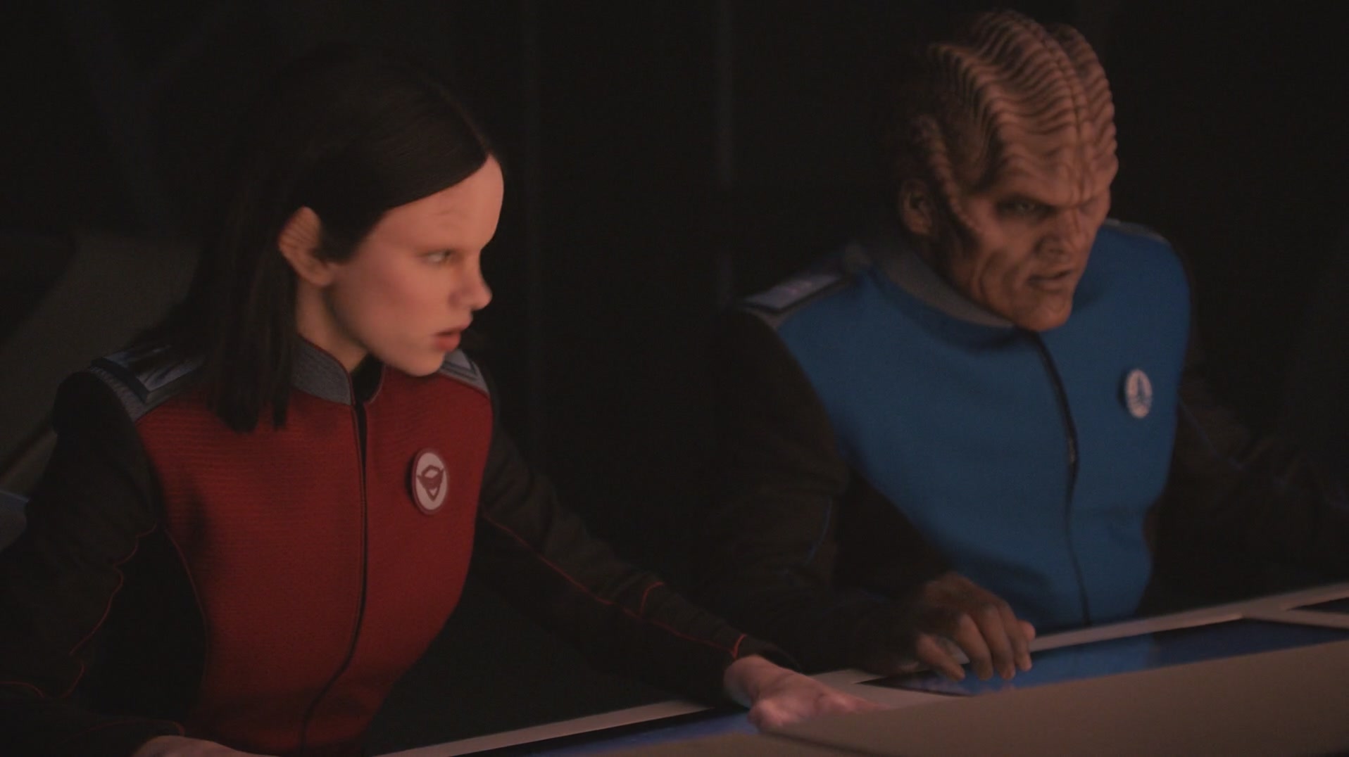 iHeartHalston_HalstonSageNet_TheOrville1x01Screencaps_286.jpg