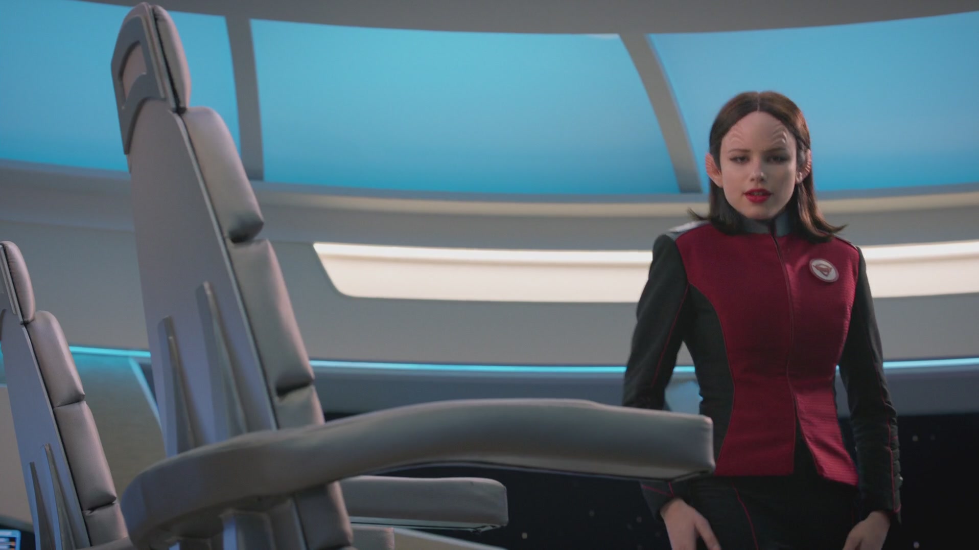 iHeartHalston_HalstonSageNet_TheOrville1x02Screencaps_039.jpg