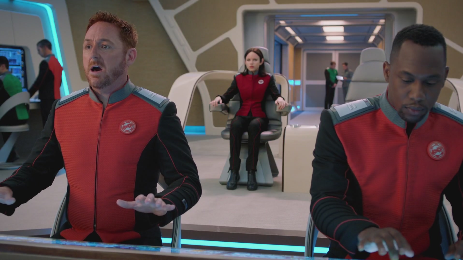 iHeartHalston_HalstonSageNet_TheOrville1x02Screencaps_049.jpg