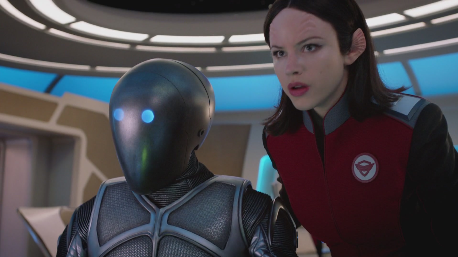 iHeartHalston_HalstonSageNet_TheOrville1x02Screencaps_053.jpg