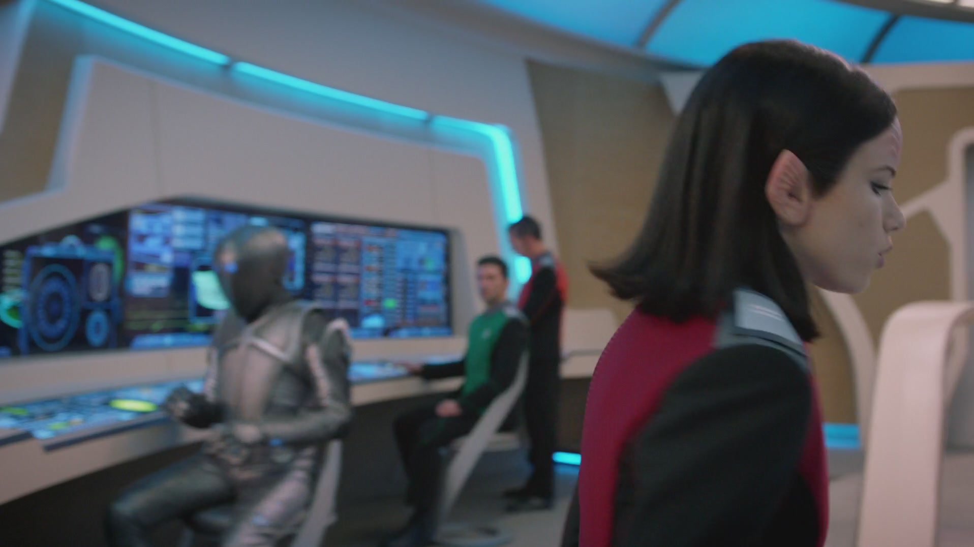 iHeartHalston_HalstonSageNet_TheOrville1x02Screencaps_068.jpg