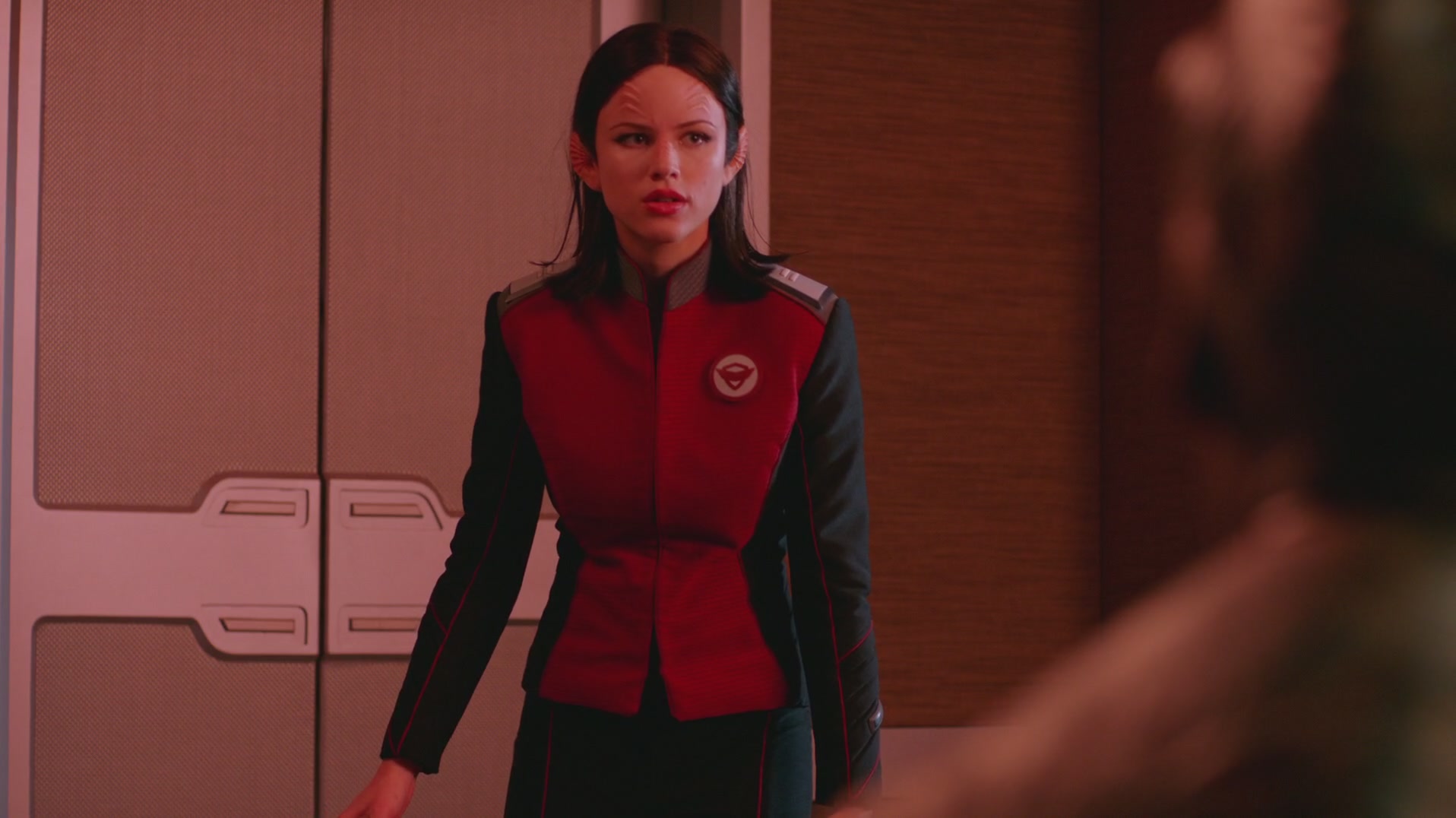 iHeartHalston_HalstonSageNet_TheOrville1x02Screencaps_109.jpg