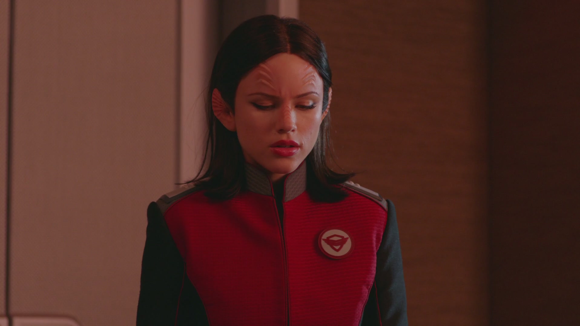 iHeartHalston_HalstonSageNet_TheOrville1x02Screencaps_111.jpg