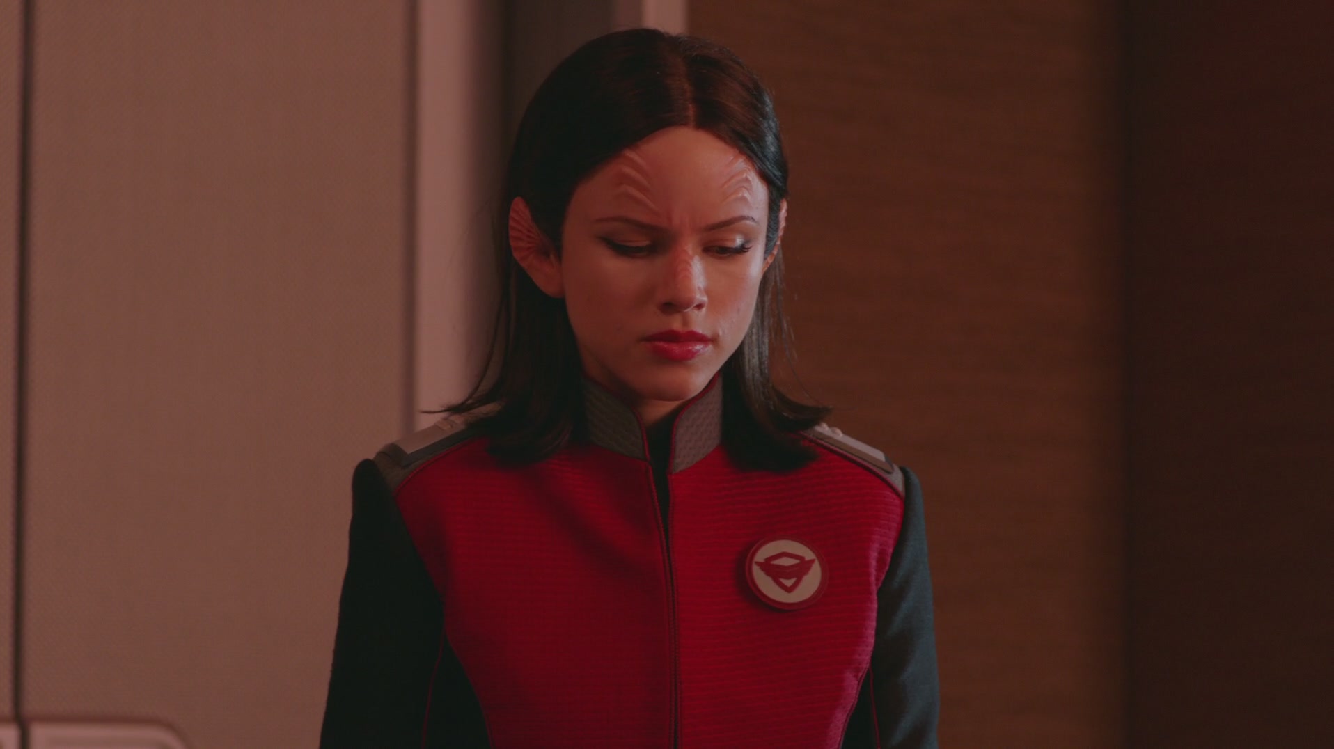 iHeartHalston_HalstonSageNet_TheOrville1x02Screencaps_114.jpg