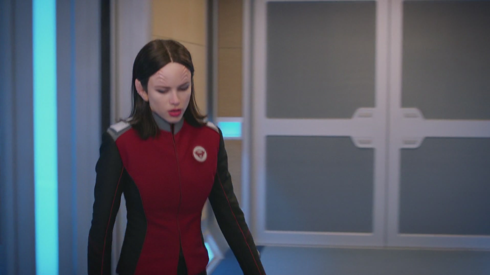 iHeartHalston_HalstonSageNet_TheOrville1x02Screencaps_121.jpg