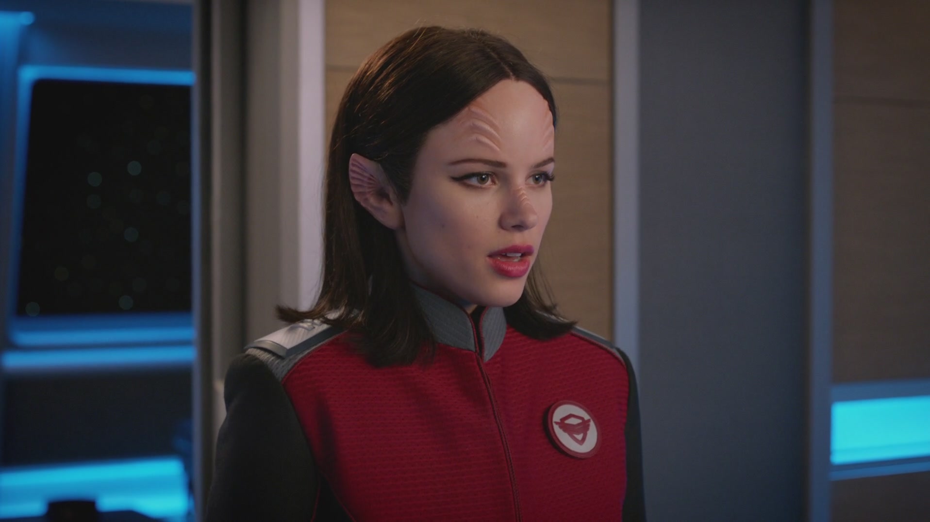 iHeartHalston_HalstonSageNet_TheOrville1x02Screencaps_155.jpg