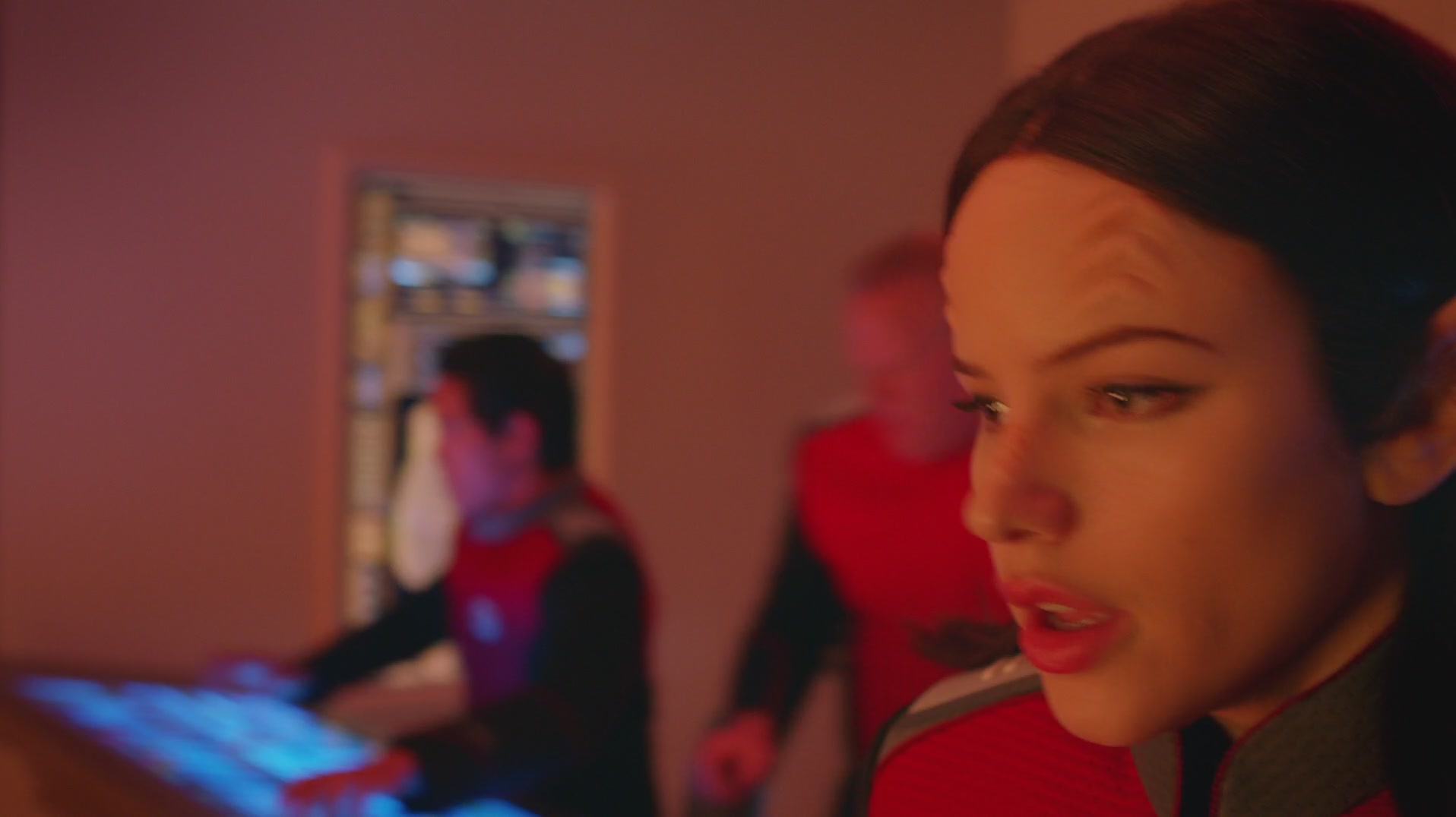 iHeartHalston_HalstonSageNet_TheOrville1x02Screencaps_266.jpg