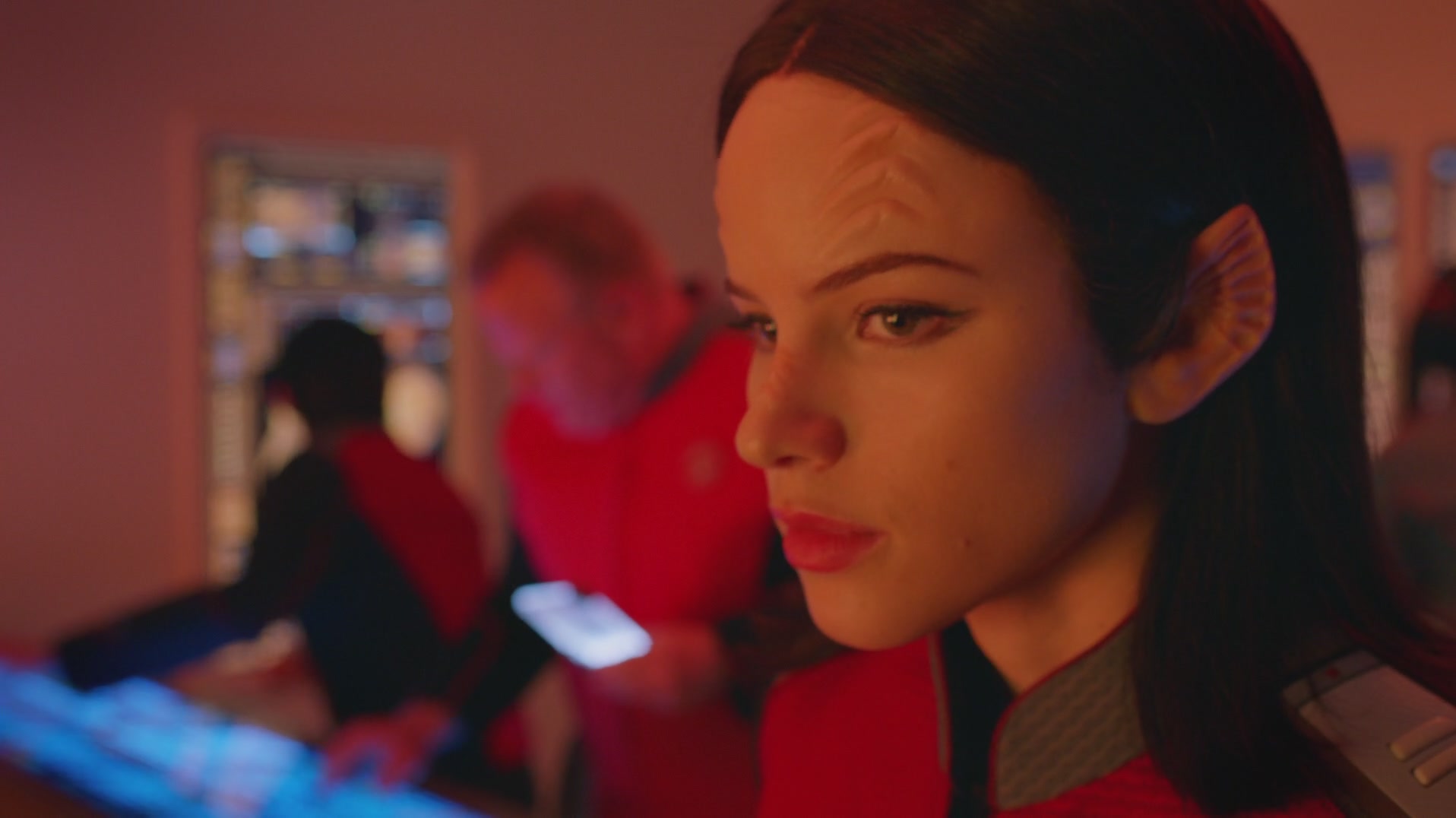 iHeartHalston_HalstonSageNet_TheOrville1x02Screencaps_270.jpg