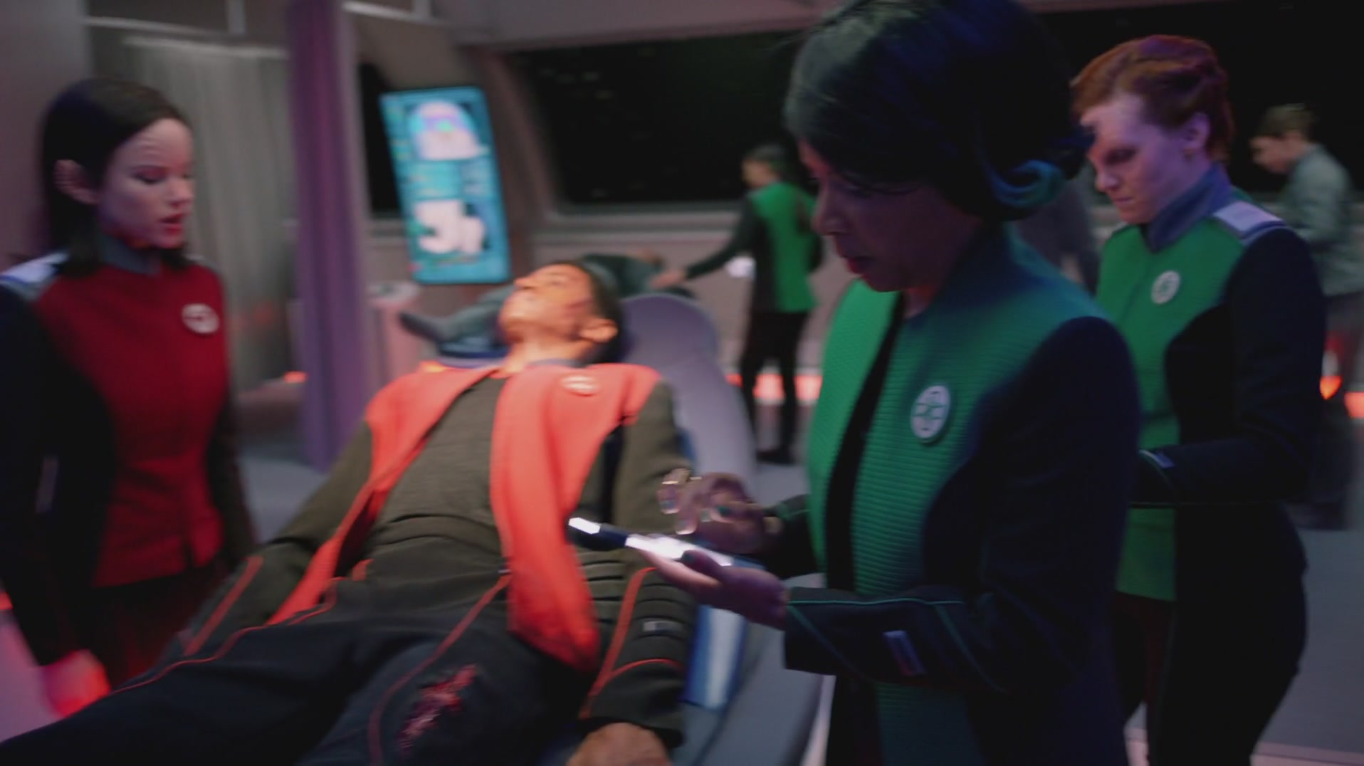 iHeartHalston_HalstonSageNet_TheOrville1x02Screencaps_287.jpg