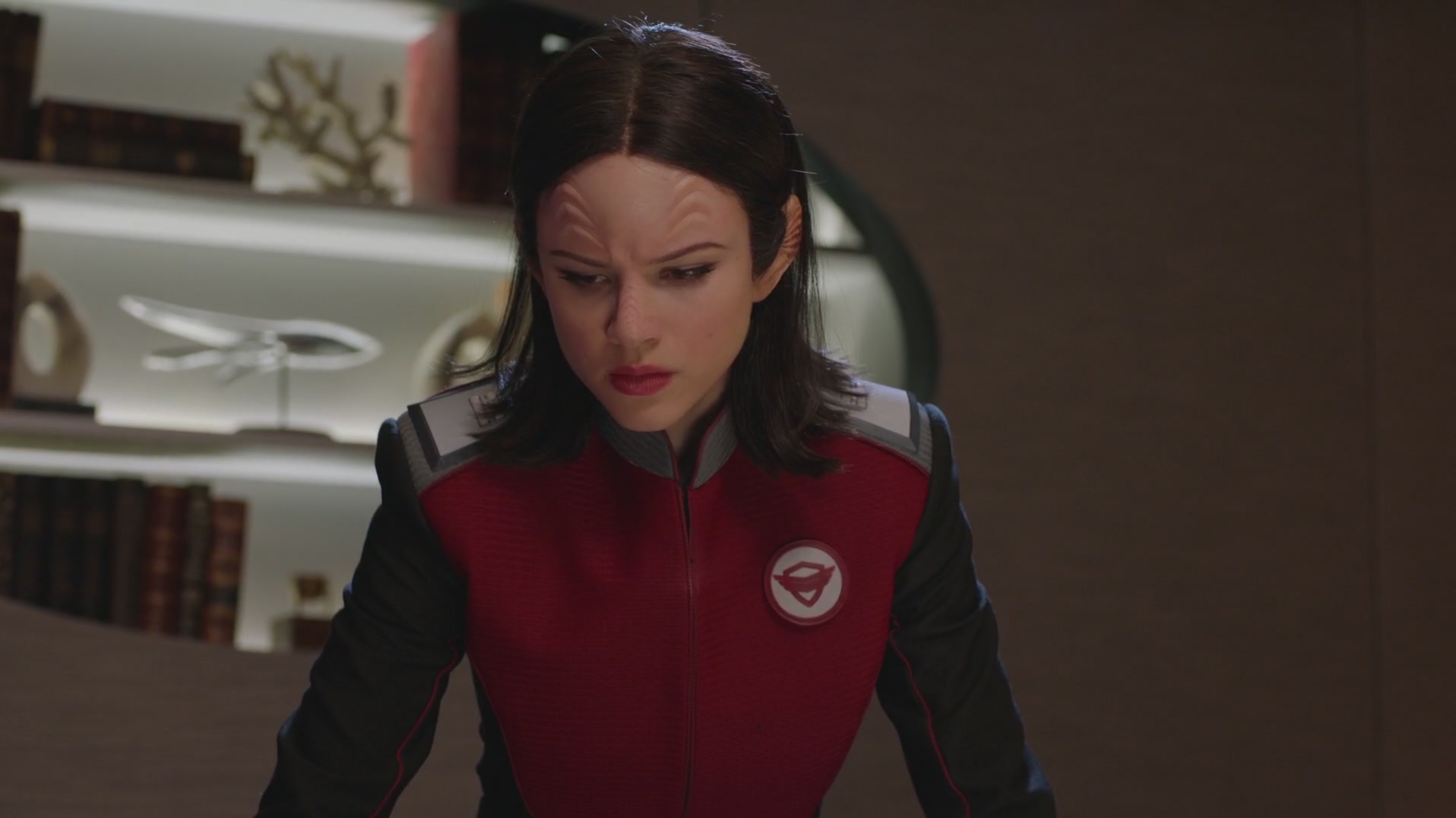 iHeartHalston_HalstonSageNet_TheOrville1x02Screencaps_394.jpg