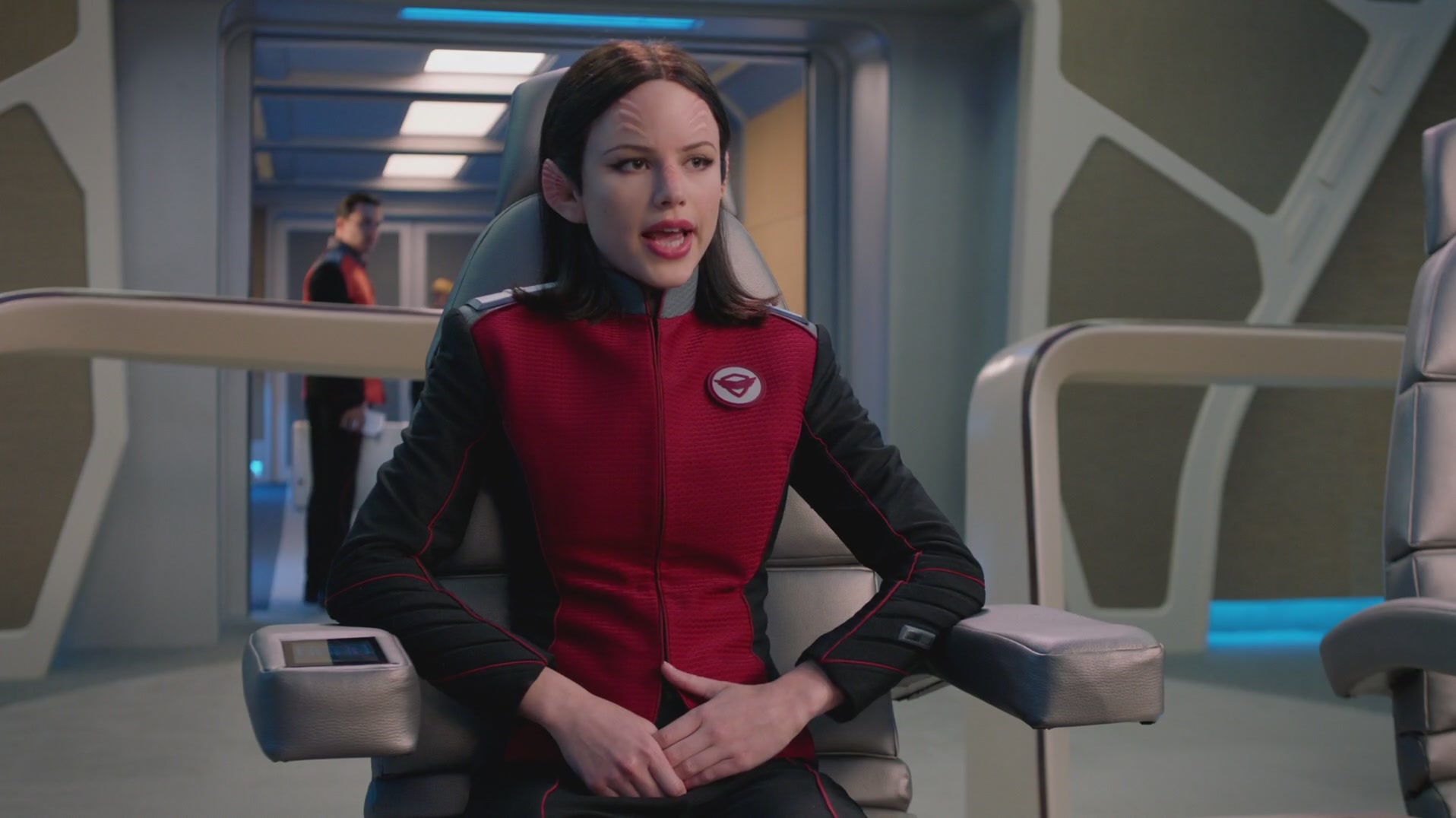 iHeartHalston_HalstonSageNet_TheOrville1x02Screencaps_428.jpg