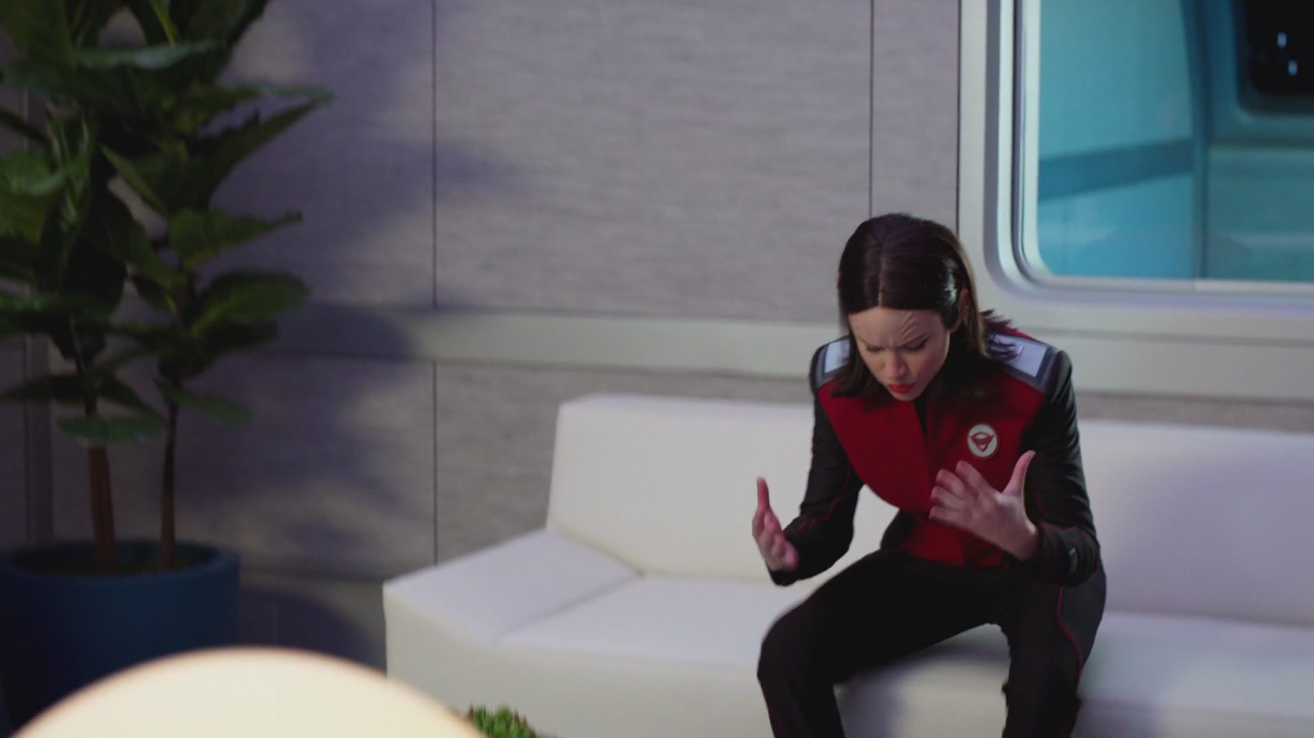 iHeartHalston_HalstonSageNet_TheOrville1x02Screencaps_453.jpg