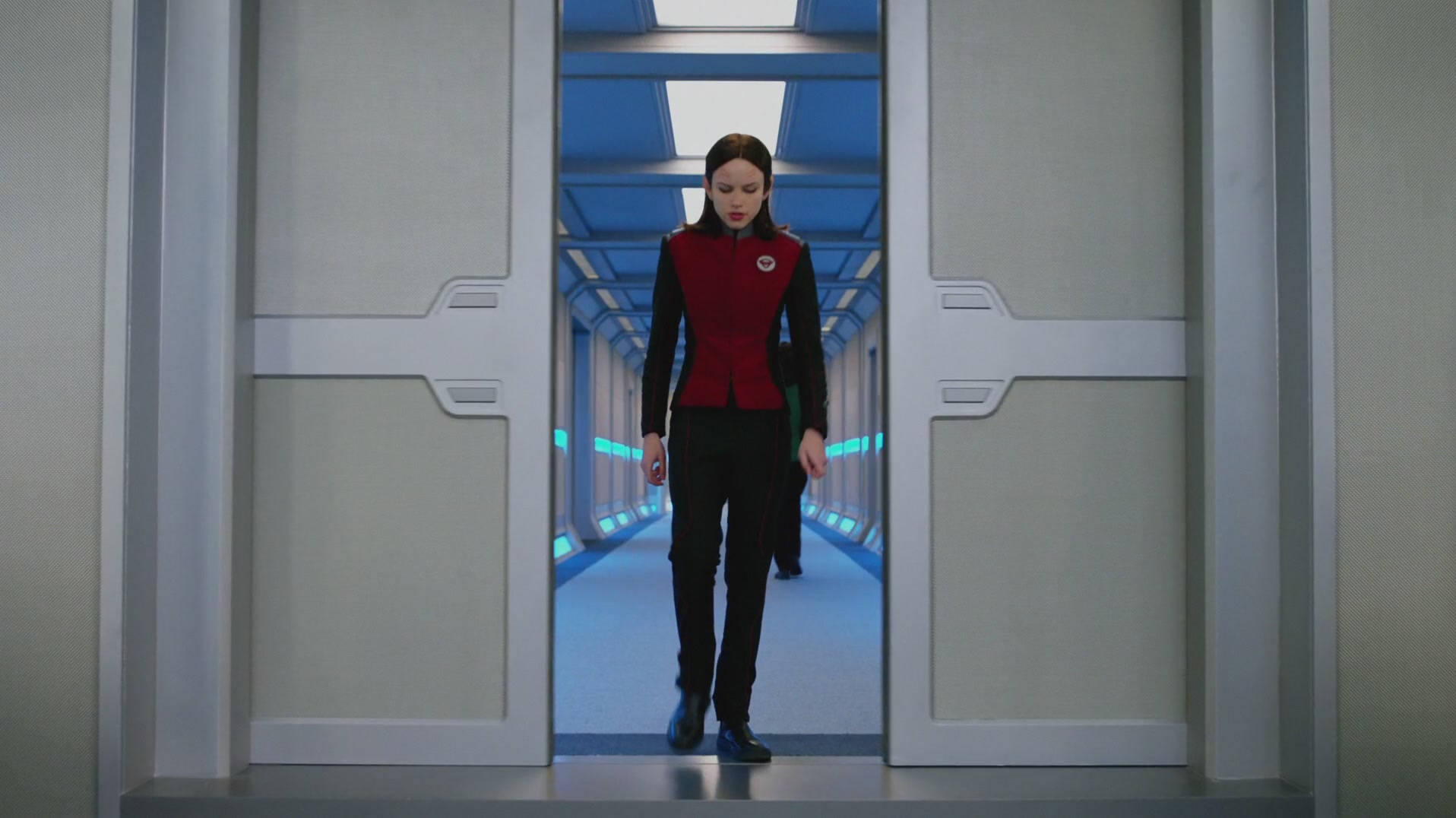 iHeartHalston_HalstonSageNet_TheOrville1x02Screencaps_476.jpg