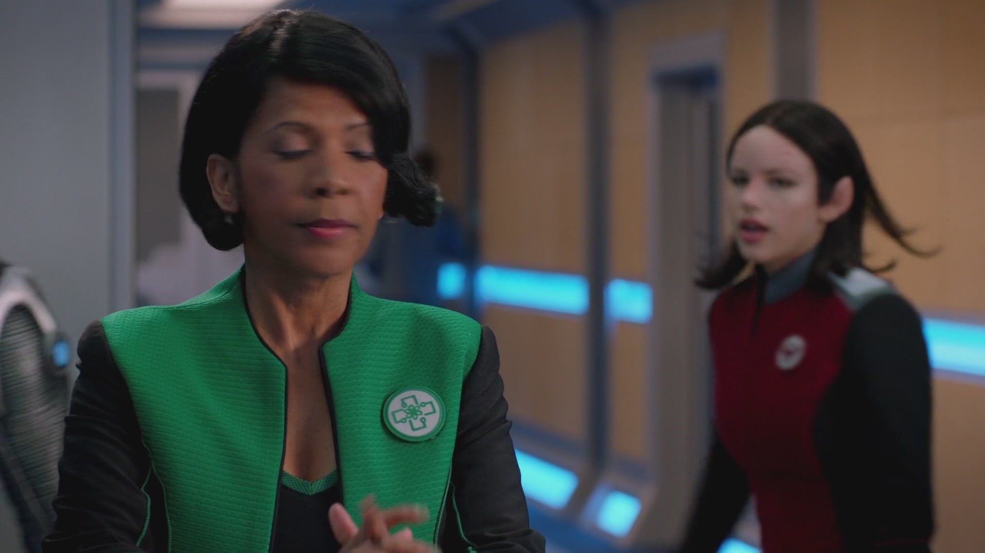 iHeartHalston_HalstonSageNet_TheOrville1x02Screencaps_614.jpg